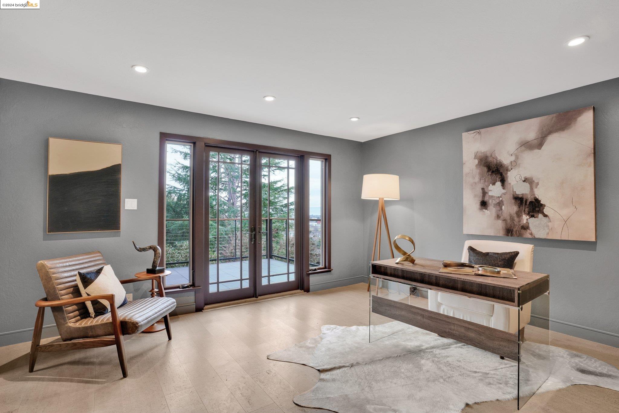 1391 View Dr