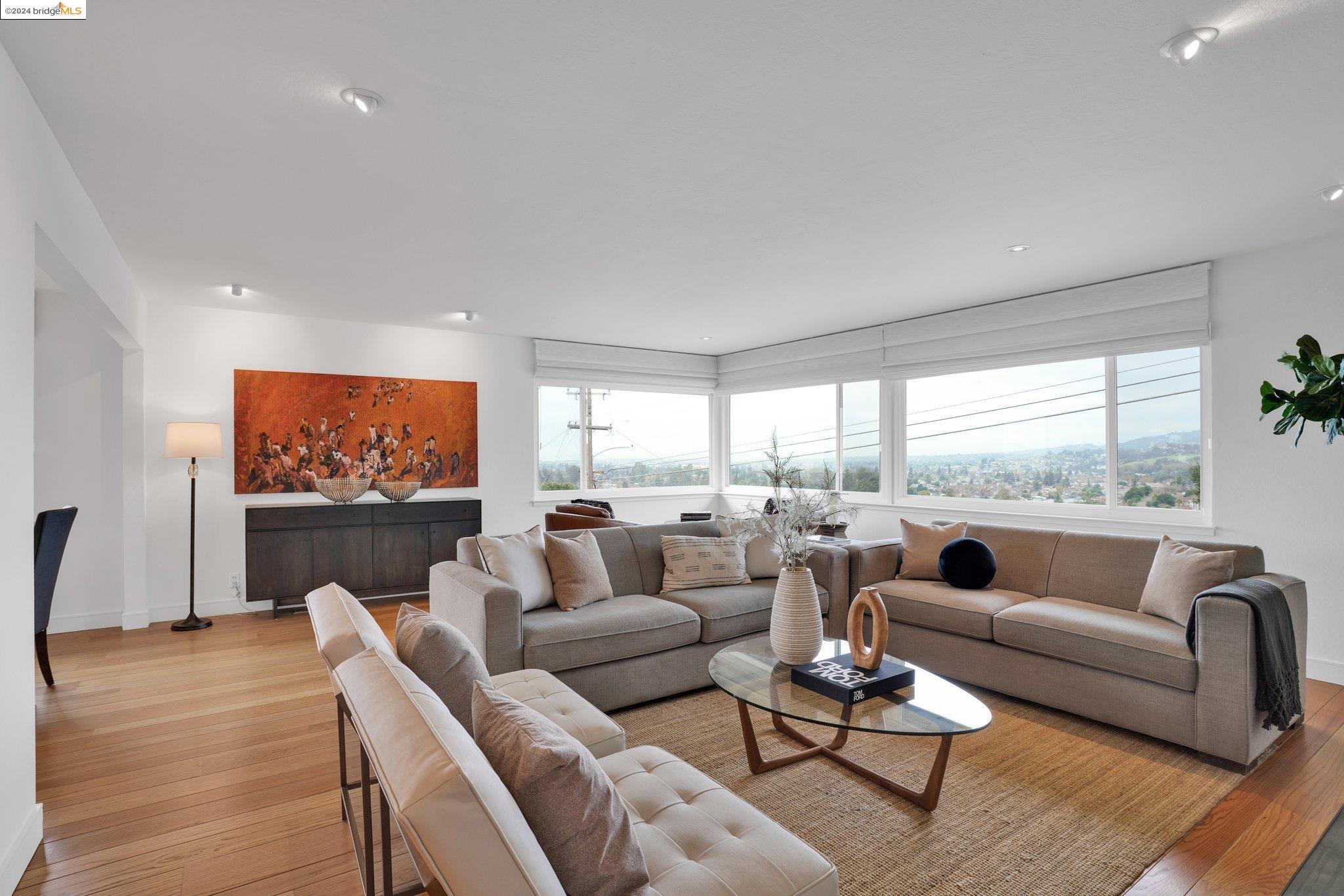 1391 View Dr