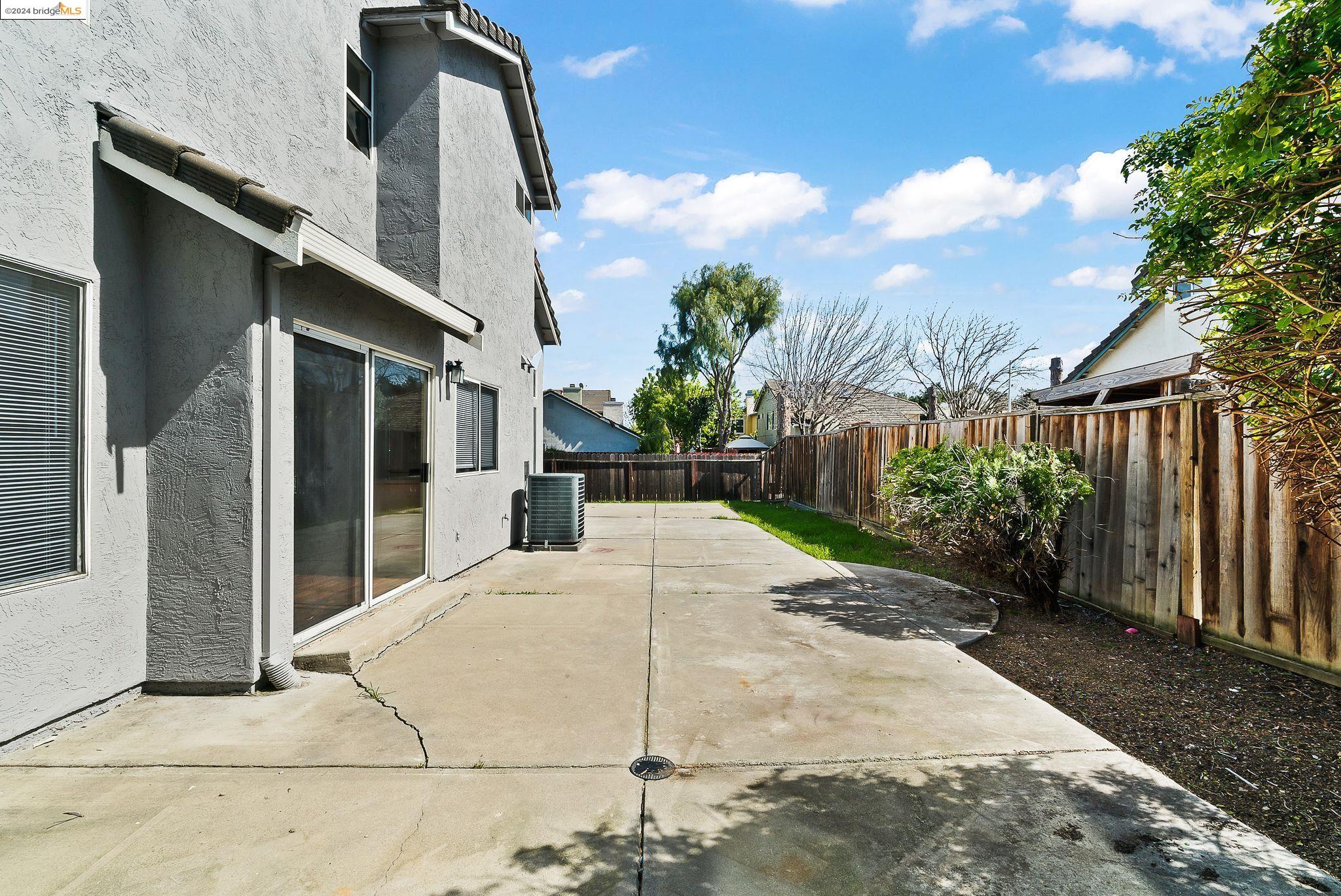 4848 Country Hills Drive