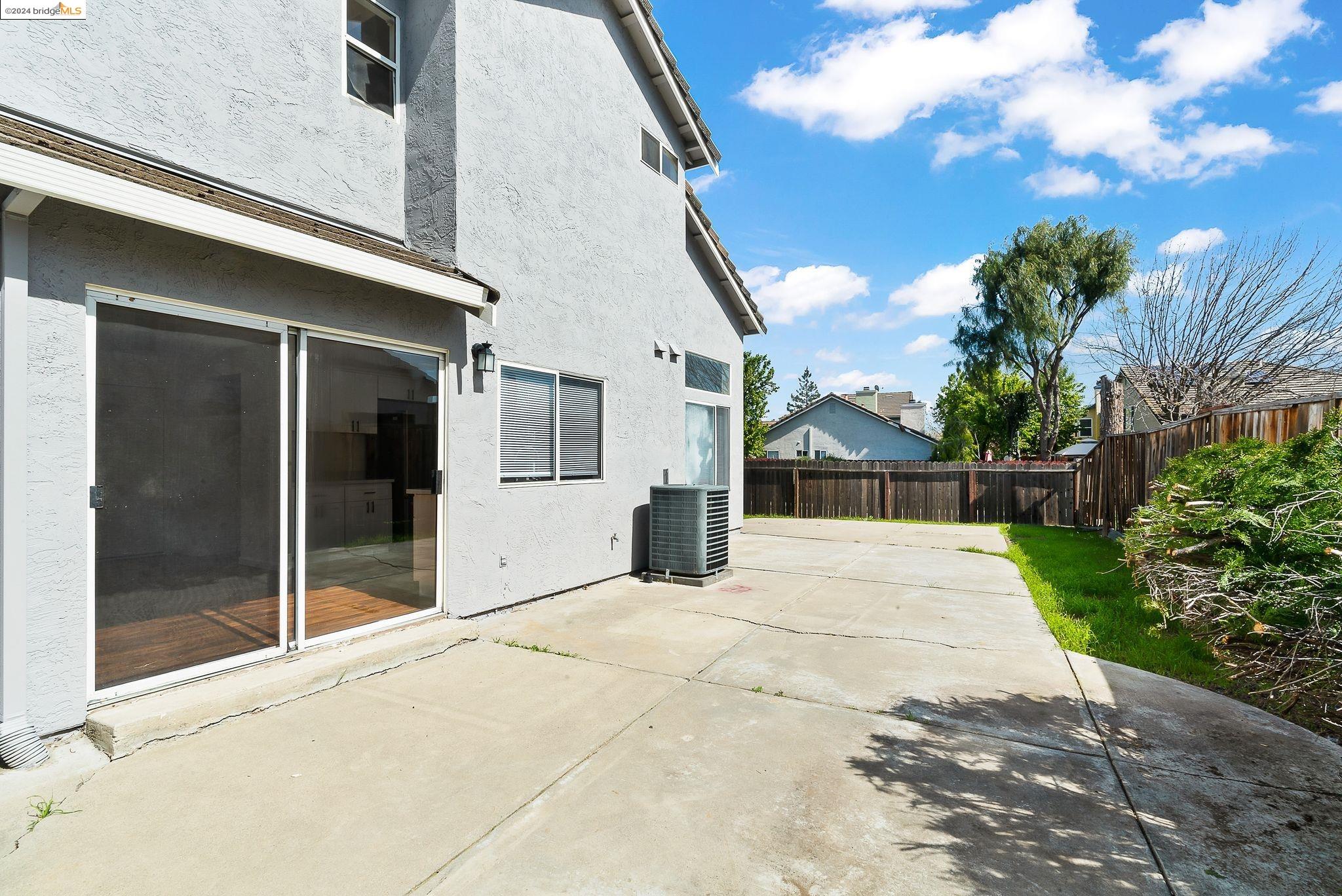 4848 Country Hills Drive