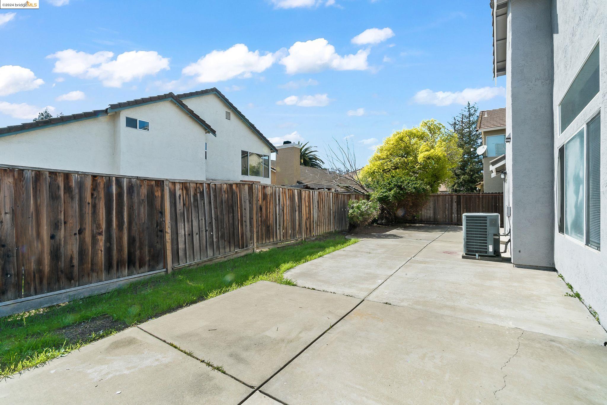 4848 Country Hills Drive