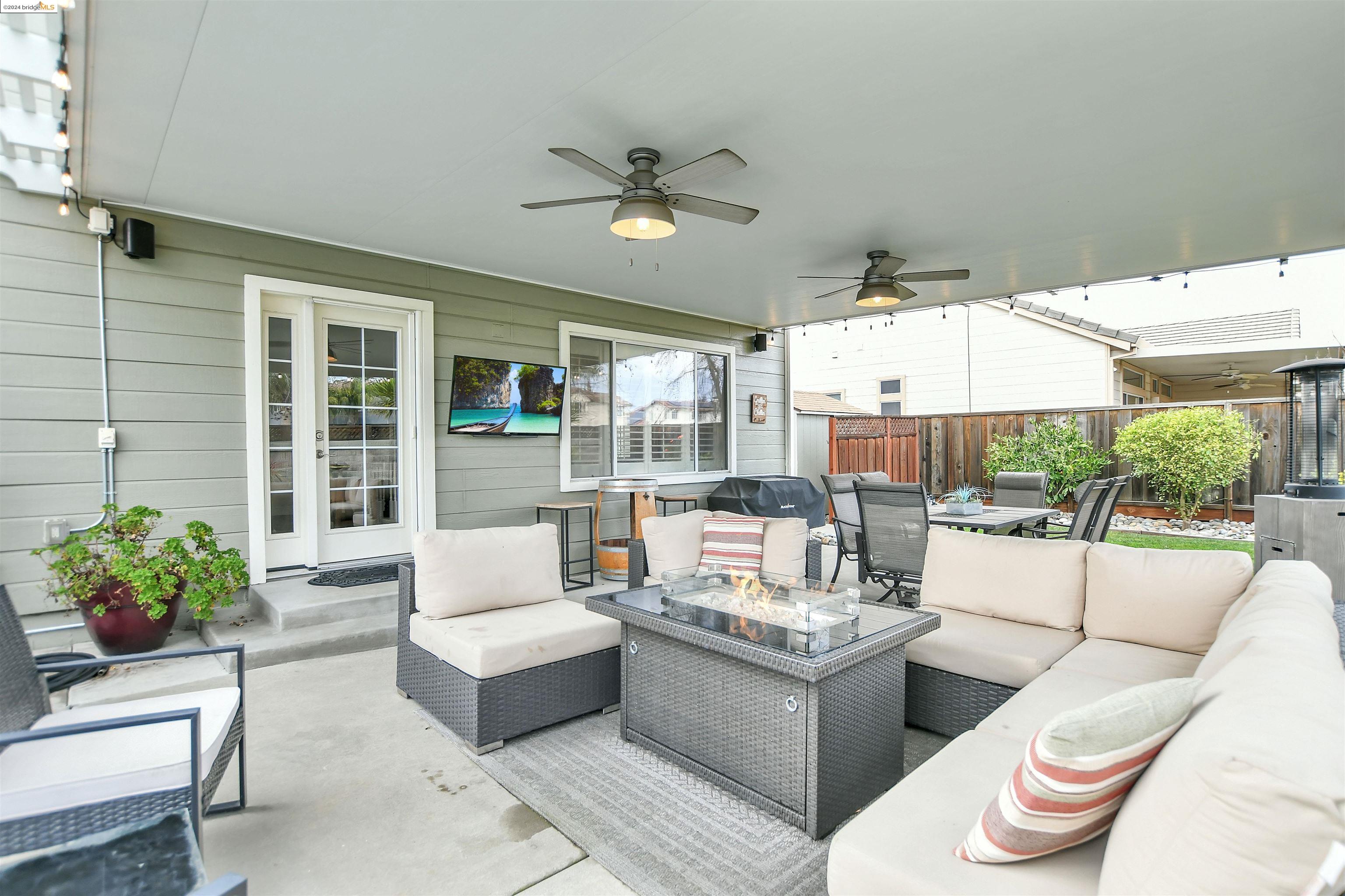 570 Wildrose Way