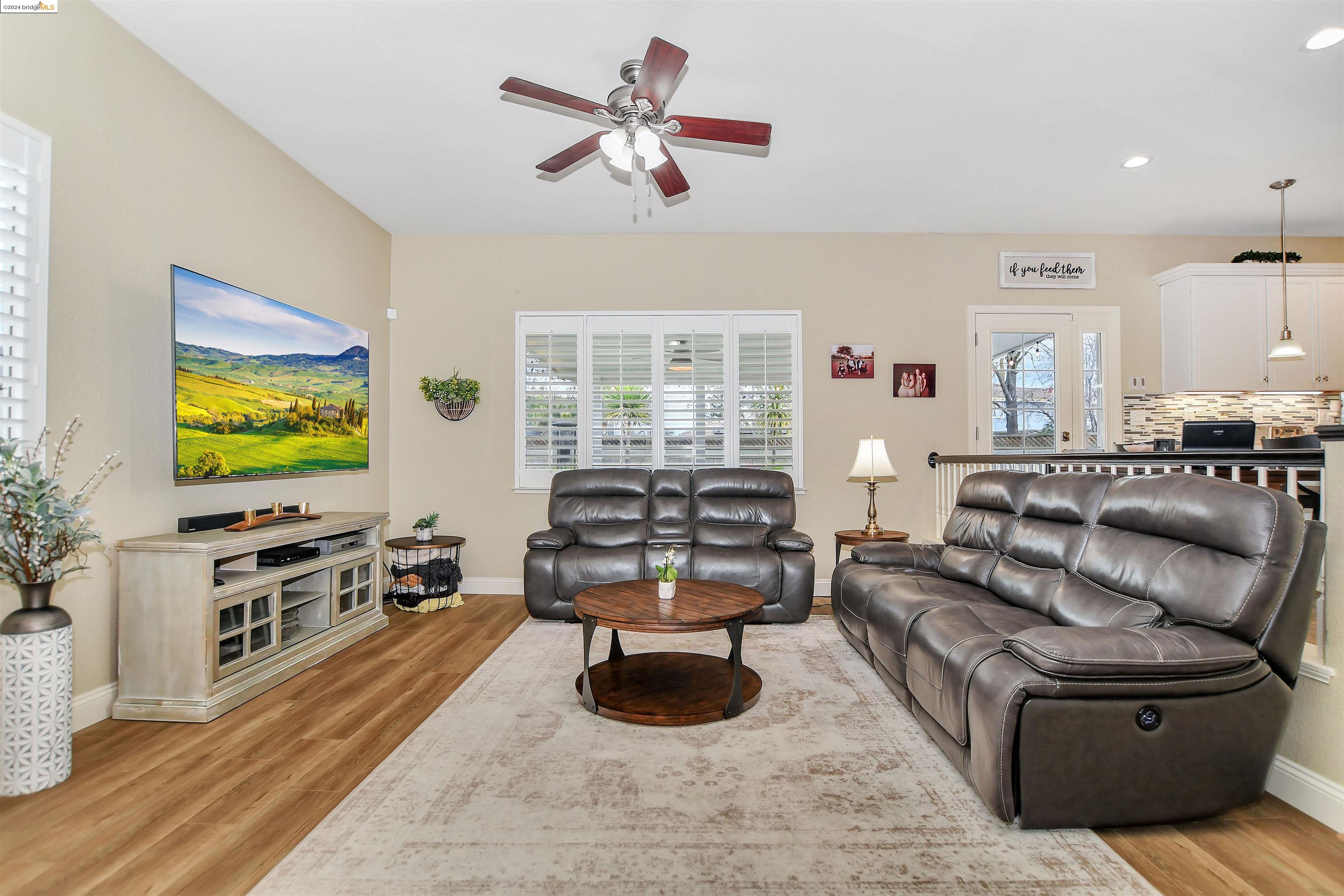 570 Wildrose Way