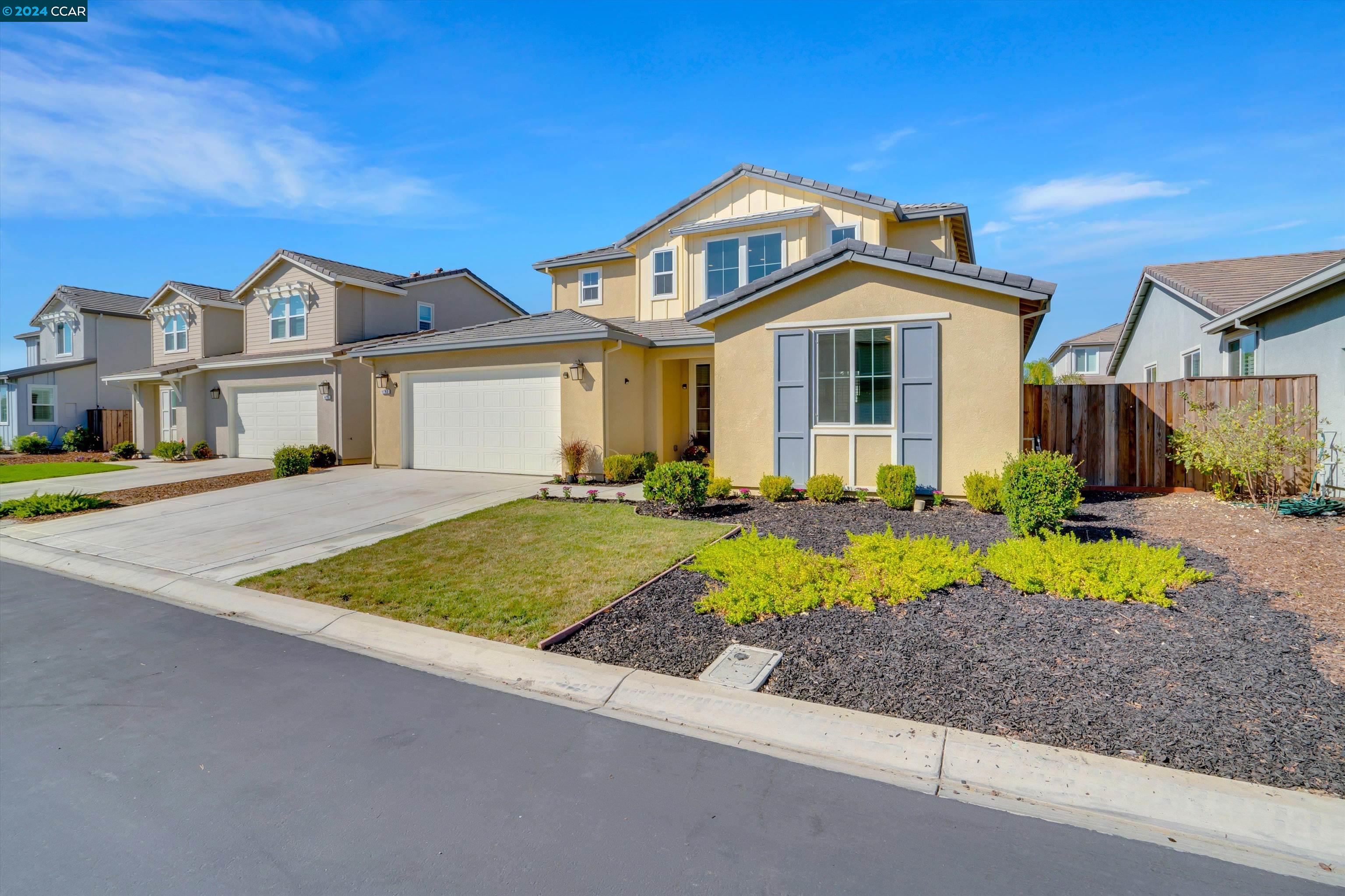 9083 Tradewinds Cir