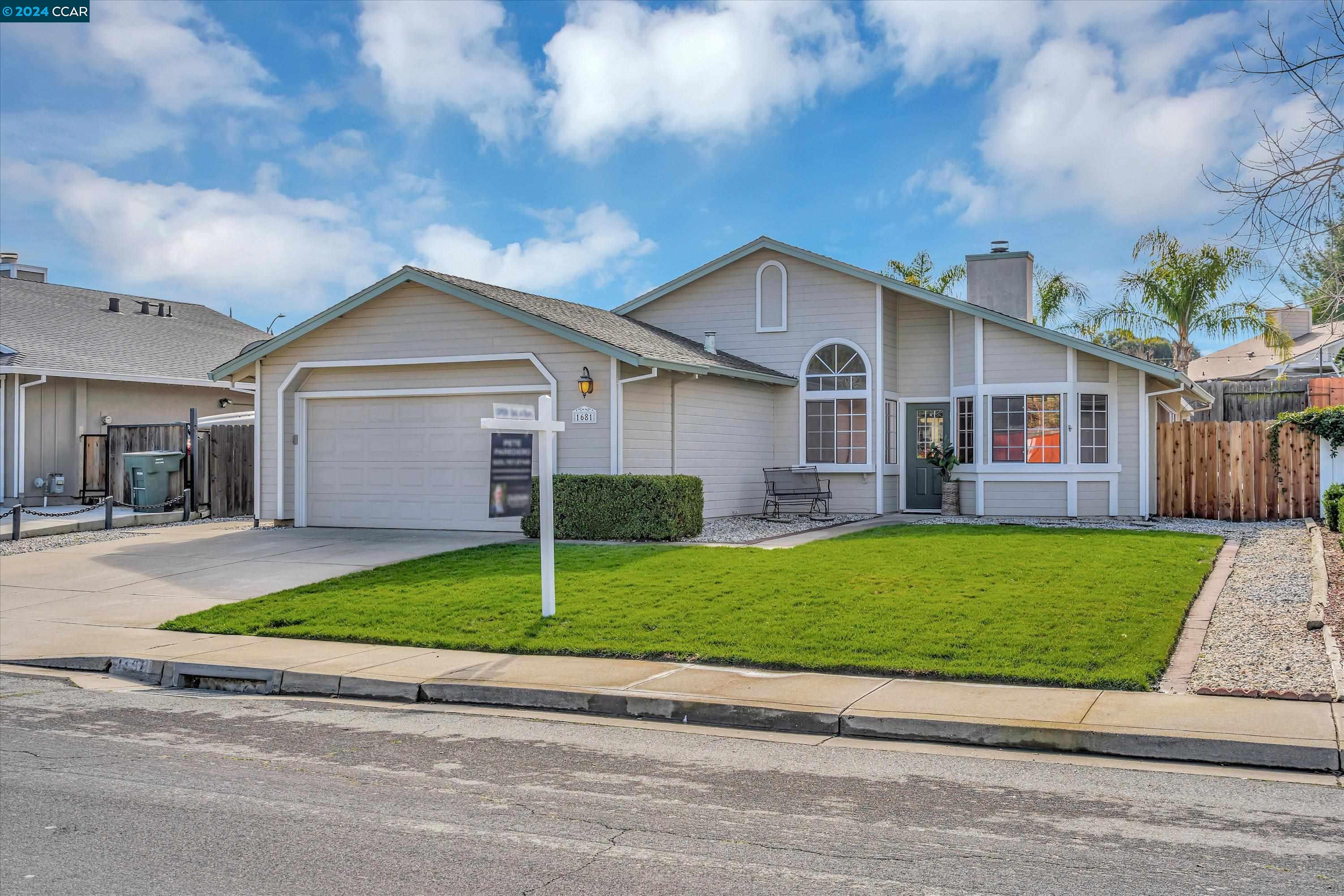 1681 Gateway Dr.