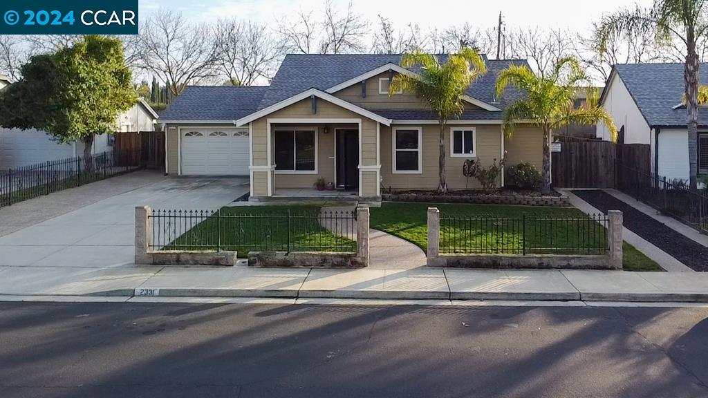 2331 El Monte Dr