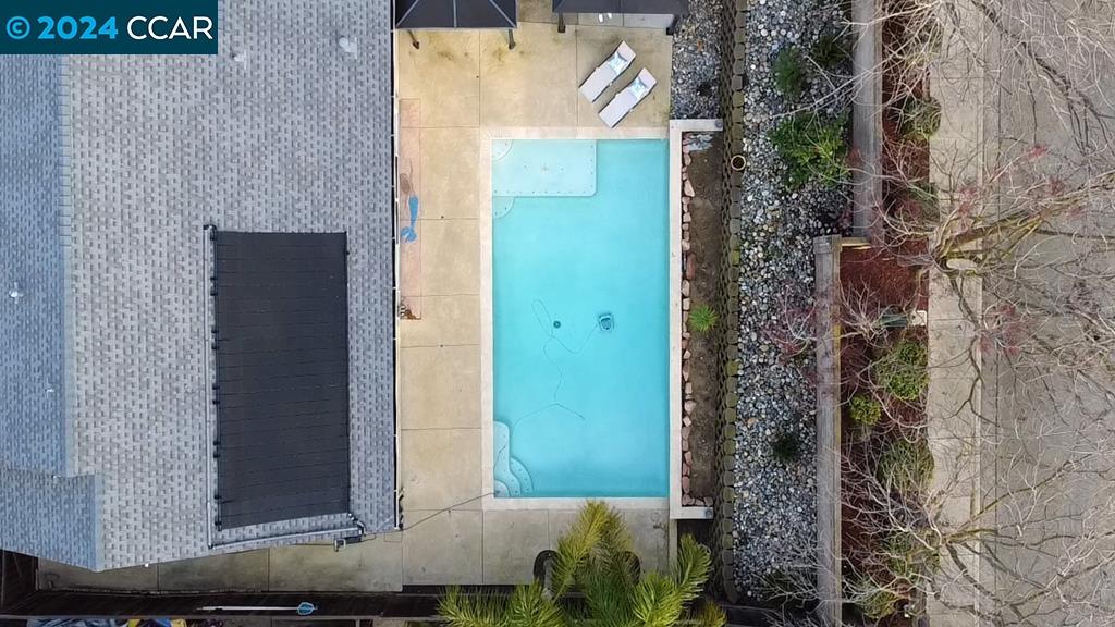 2331 El Monte Dr