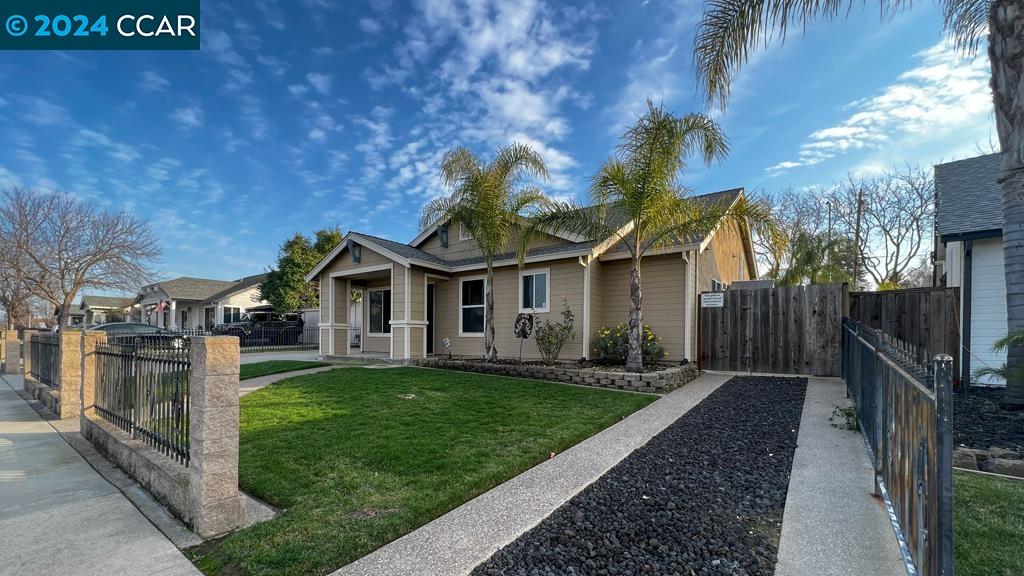 2331 El Monte Dr