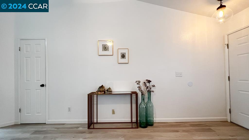 2331 El Monte Dr