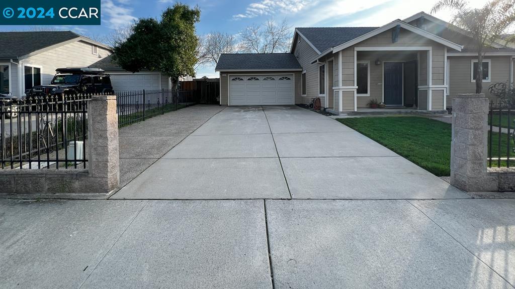 2331 El Monte Dr