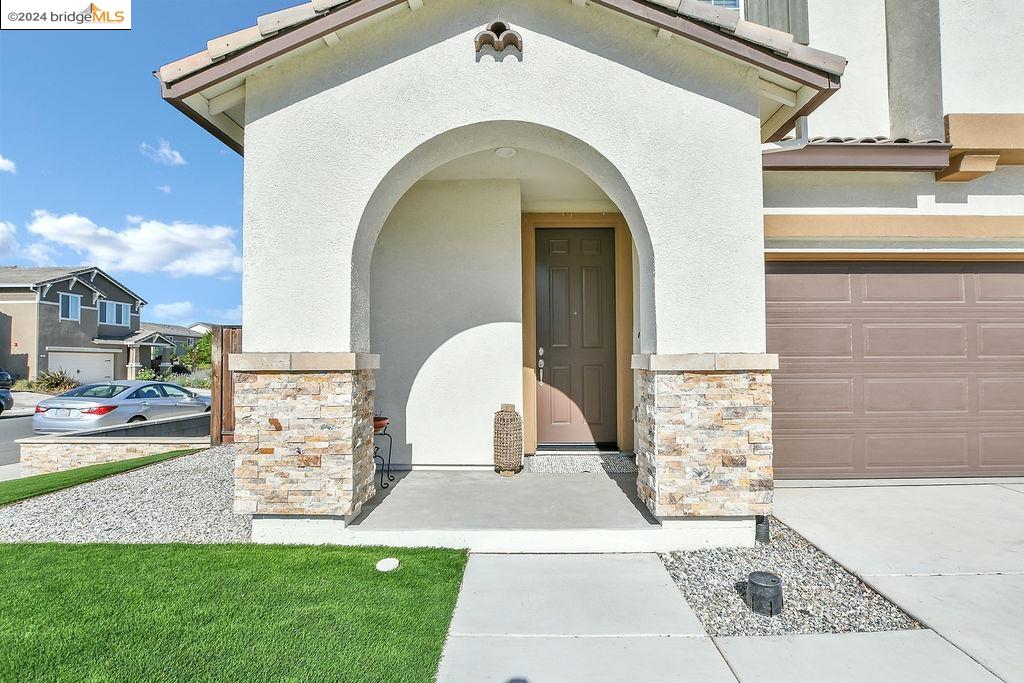 247 Coolcrest Dr