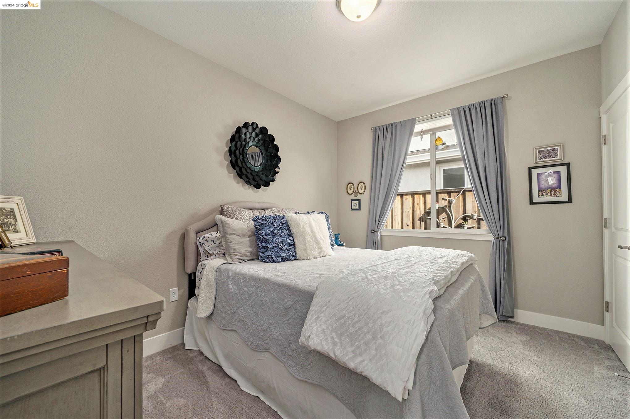 9261 Shearwater Cir