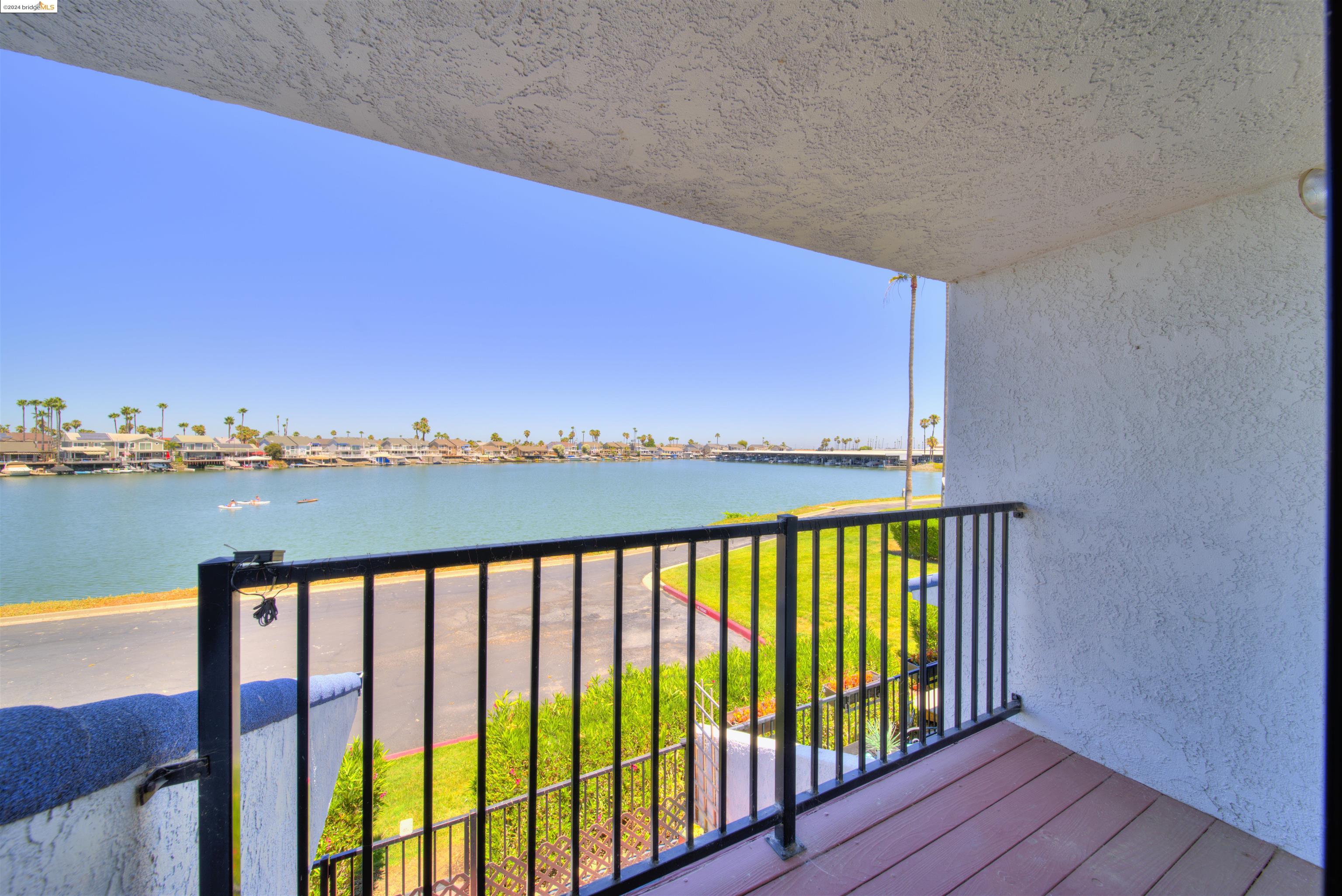 5731 Cutter Loop