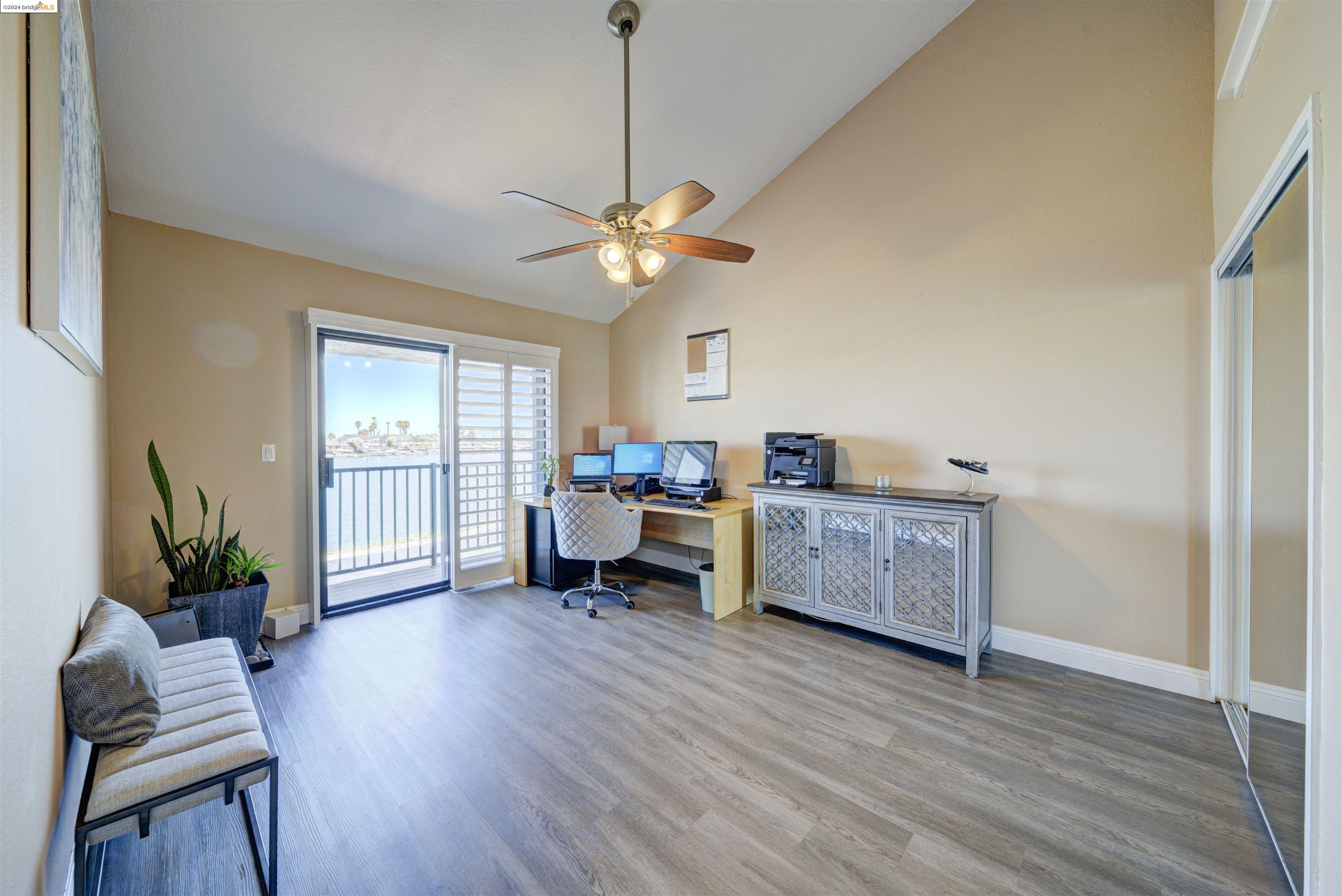 5731 Cutter Loop