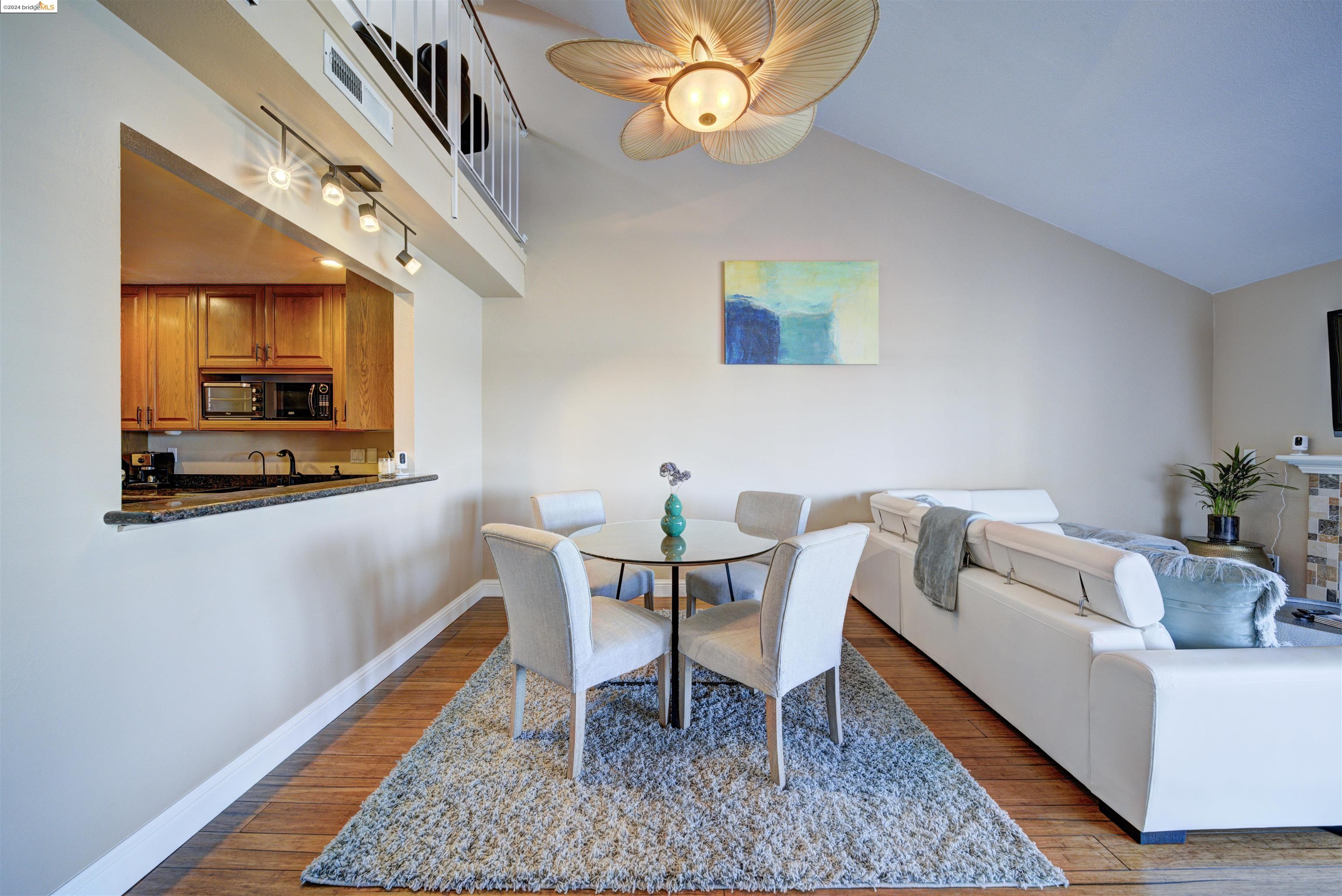 5731 Cutter Loop