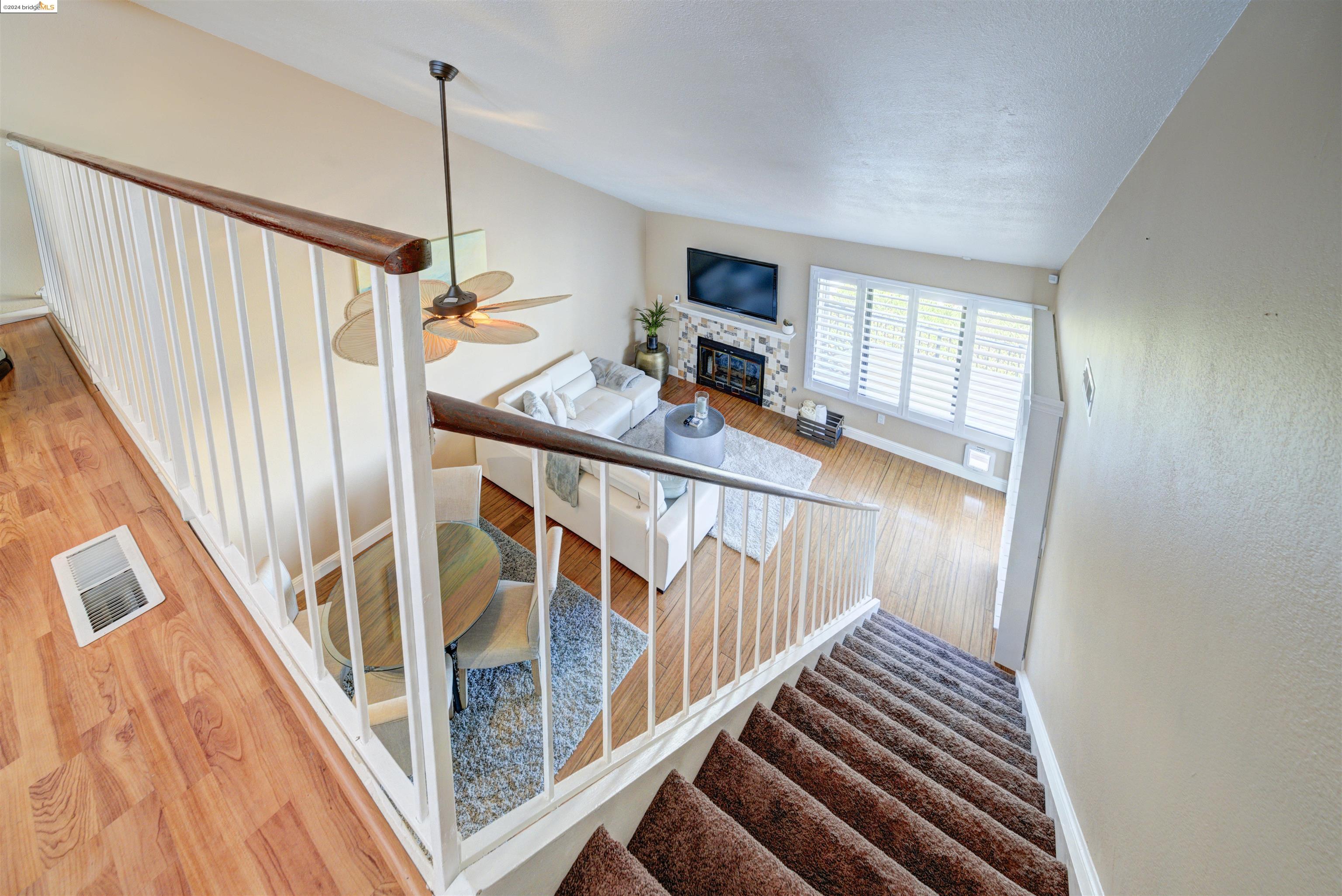 5731 Cutter Loop