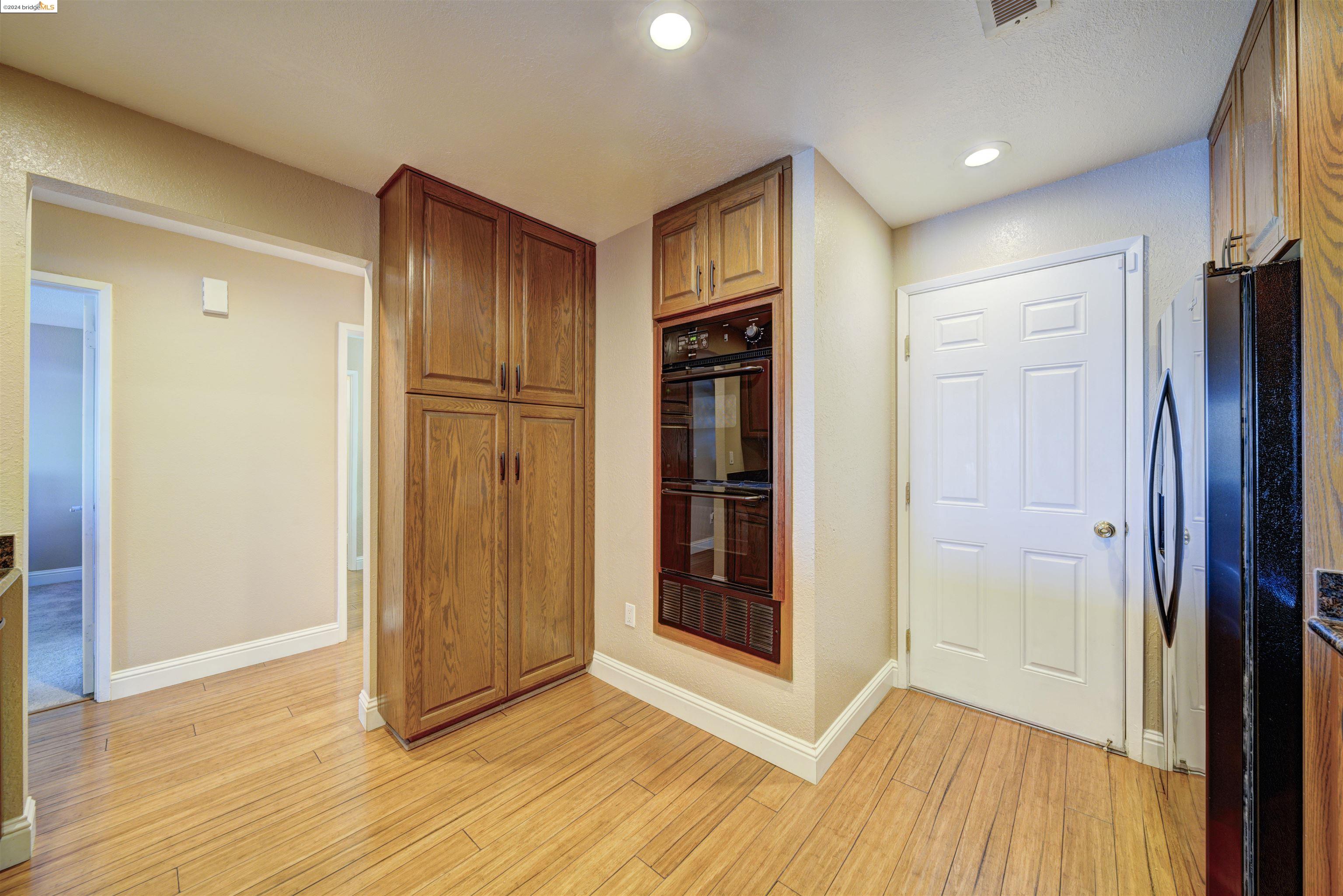 5731 Cutter Loop