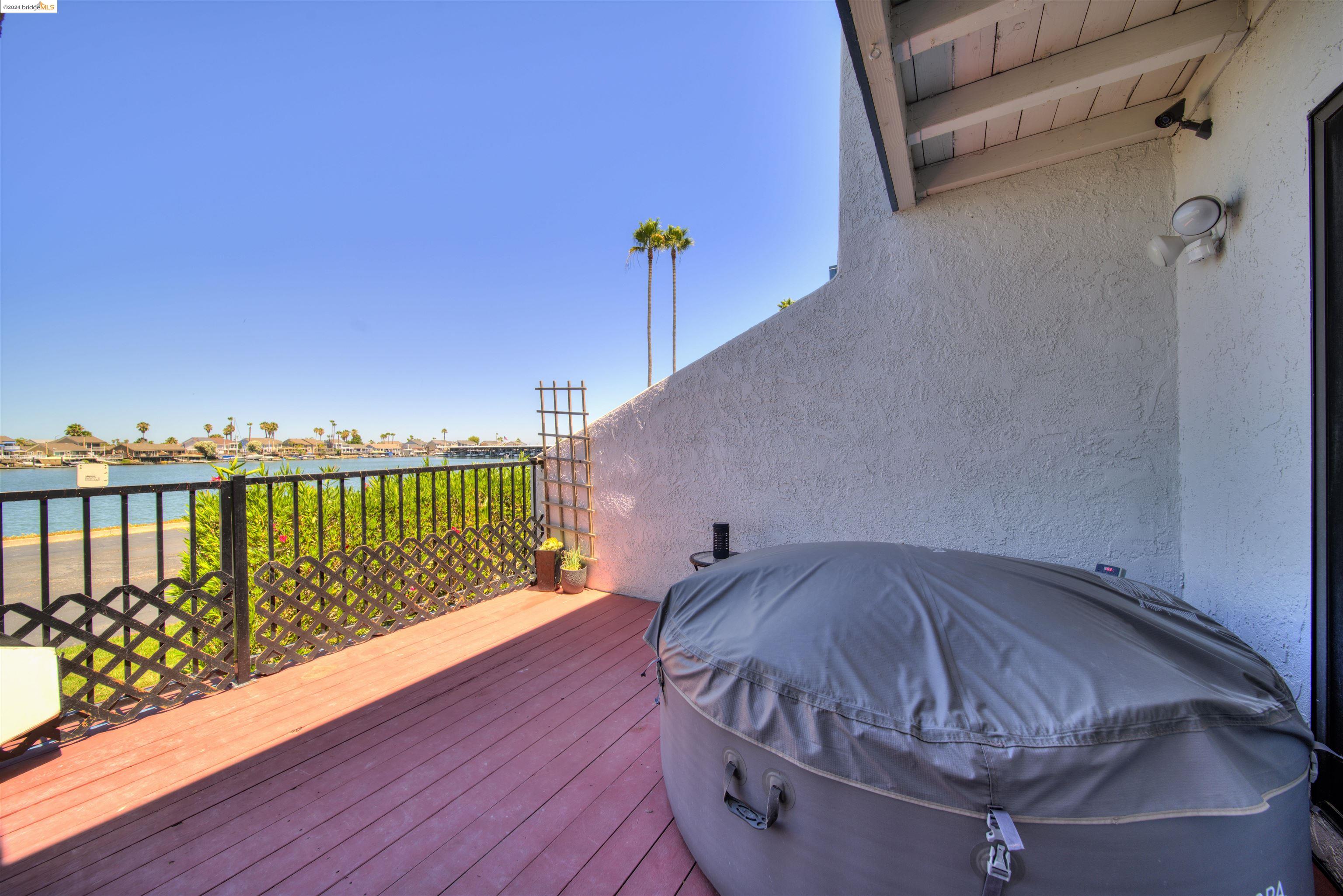 5731 Cutter Loop