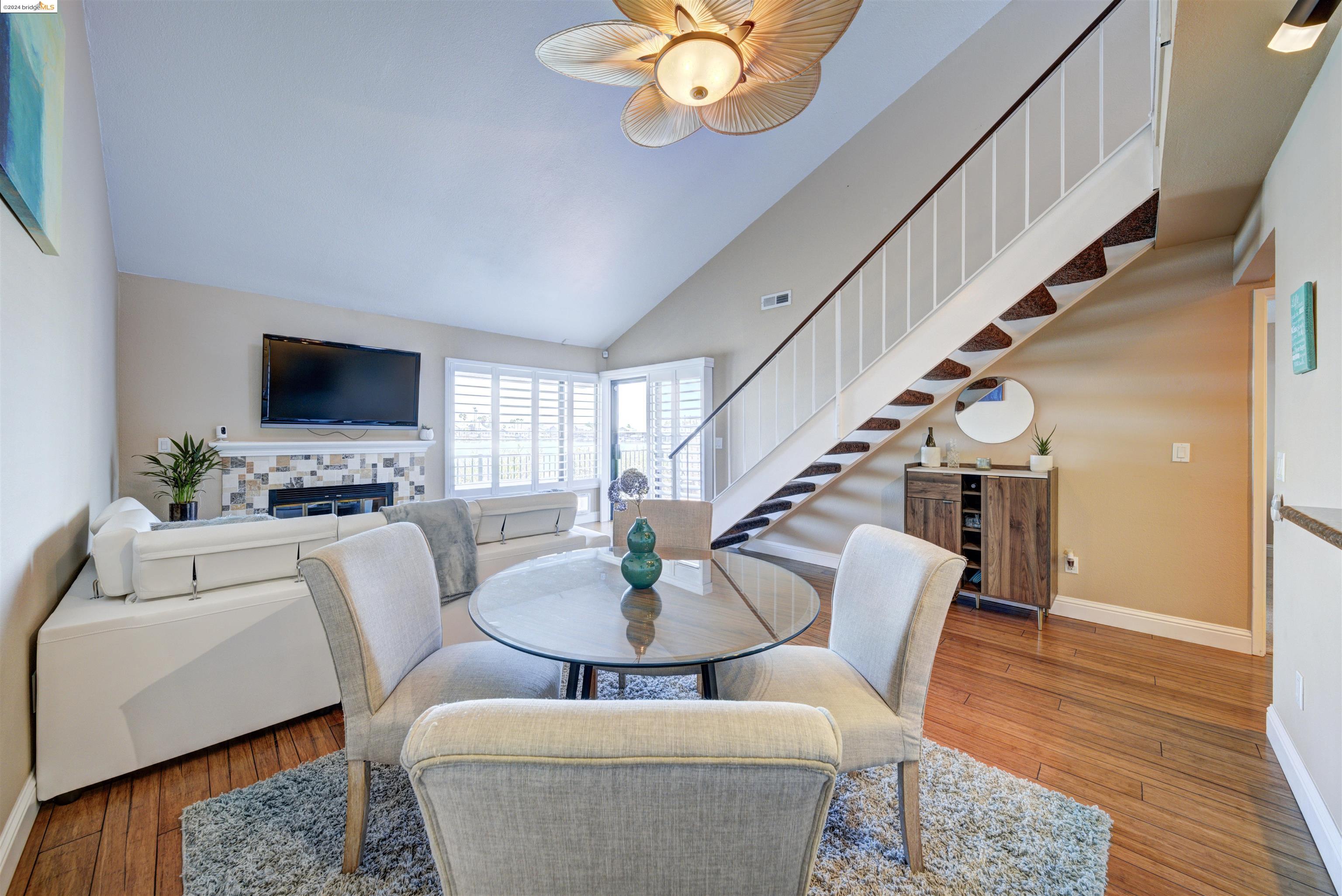 5731 Cutter Loop