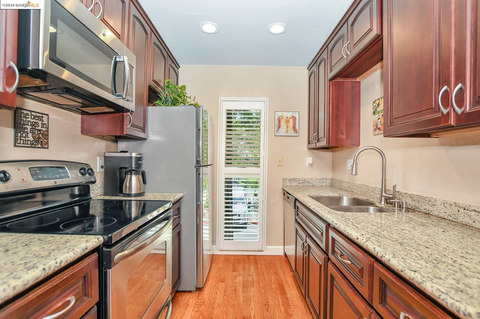 1240 Walker Ave # 101