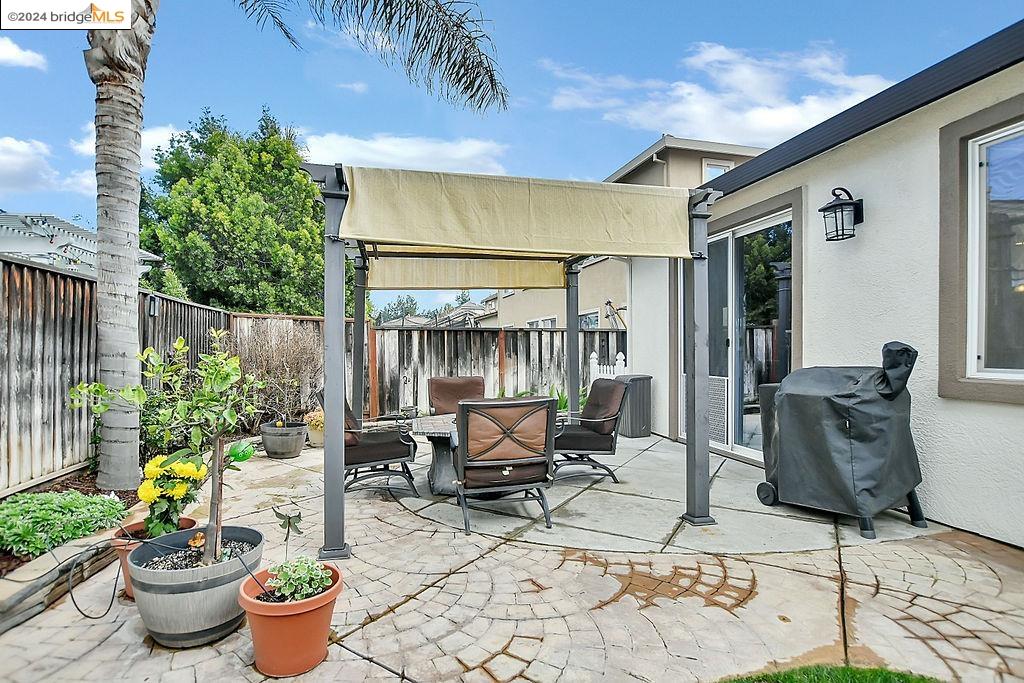 5147 Fern Ridge Cir