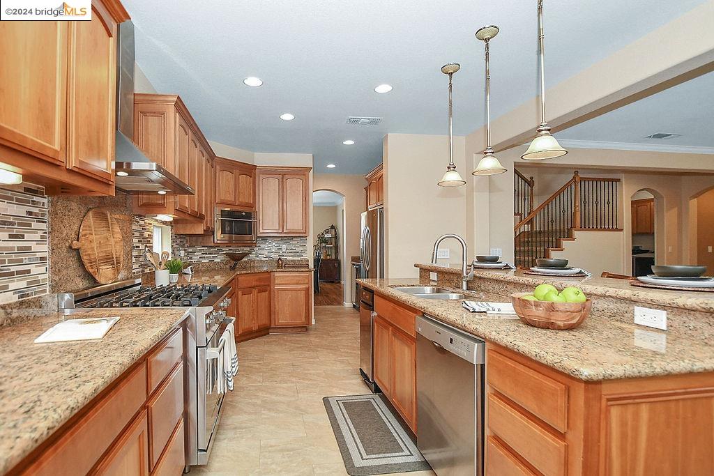 5147 Fern Ridge Cir