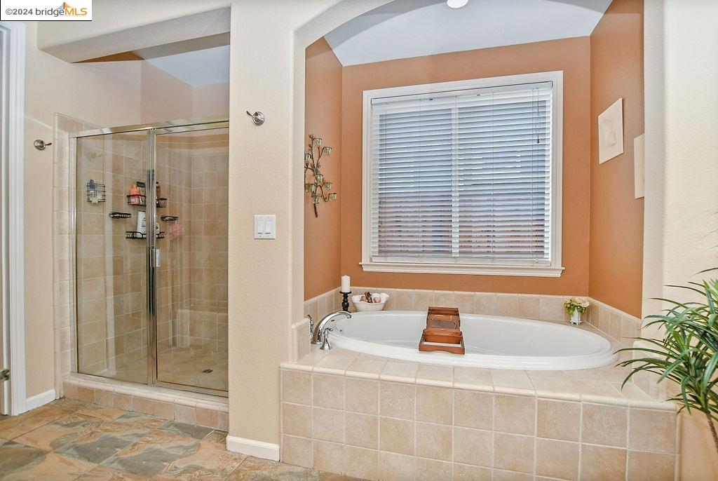 5147 Fern Ridge Cir