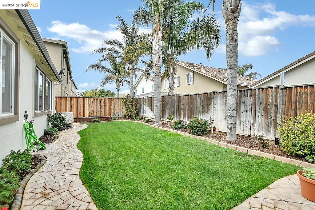 5147 Fern Ridge Cir