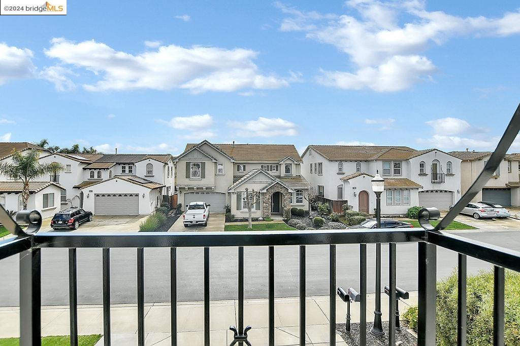 5147 Fern Ridge Cir