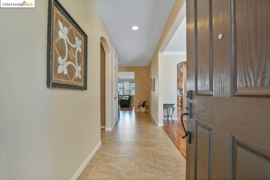 5147 Fern Ridge Cir