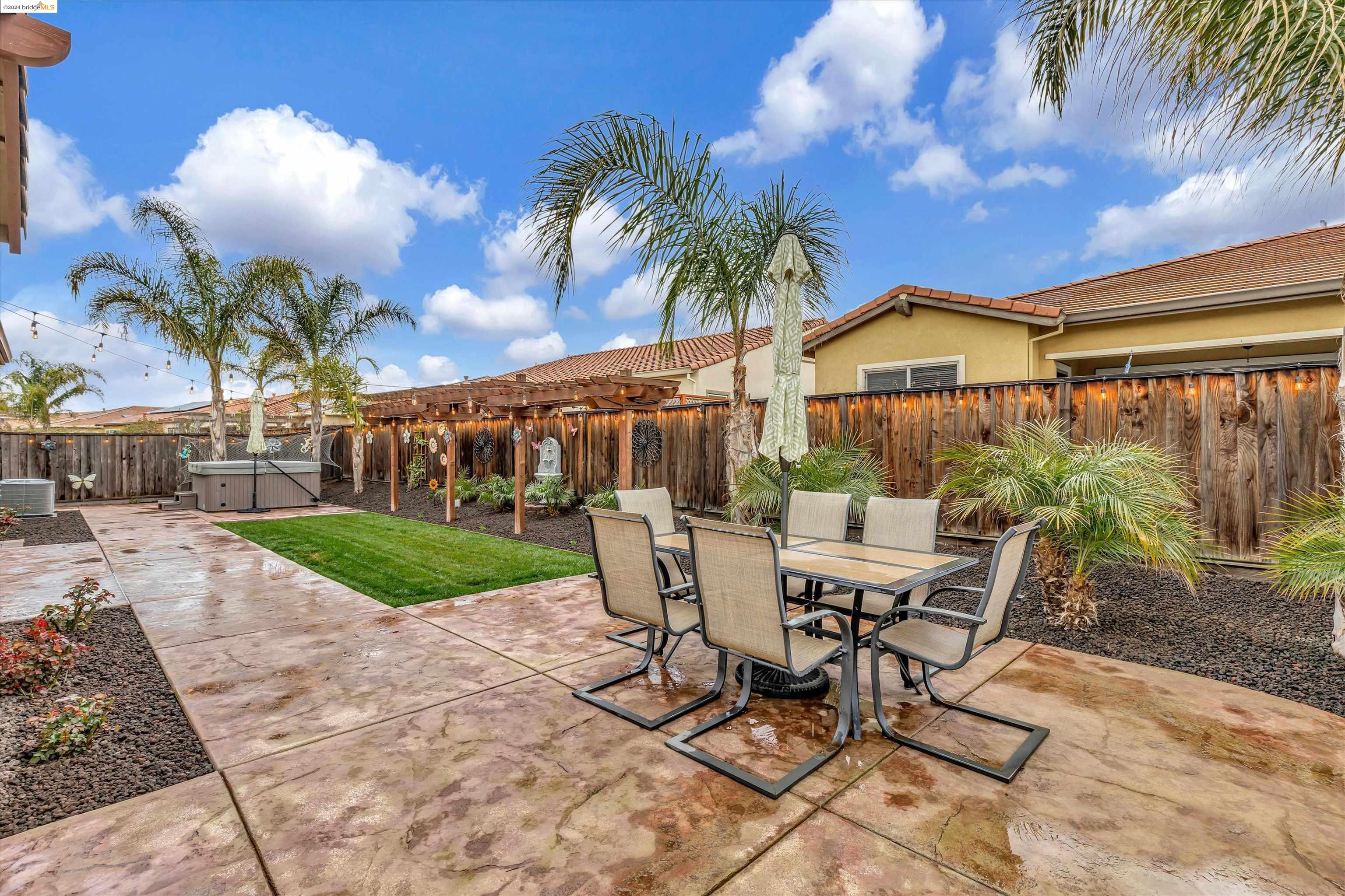 7270 Keyesport Way