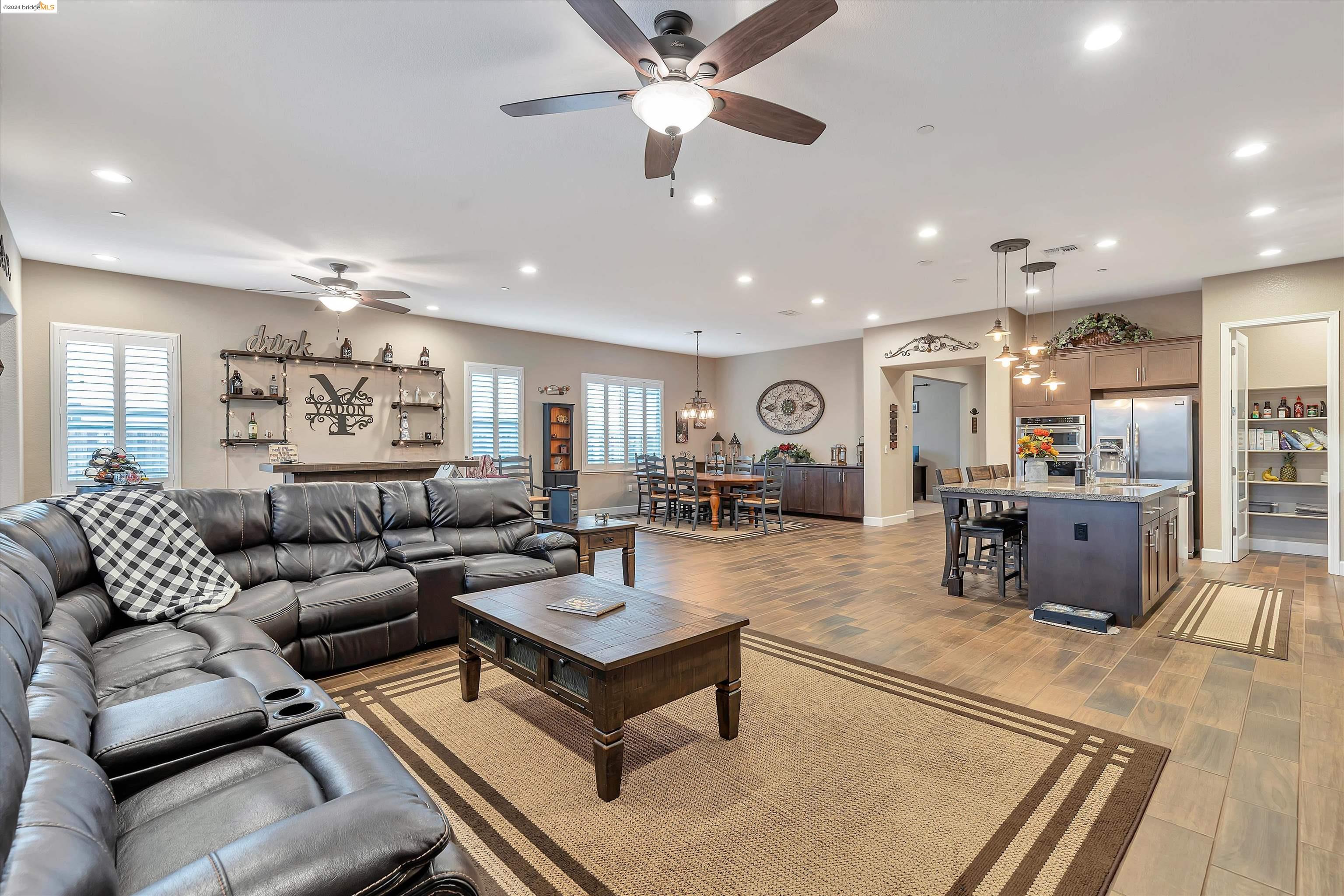 7270 Keyesport Way