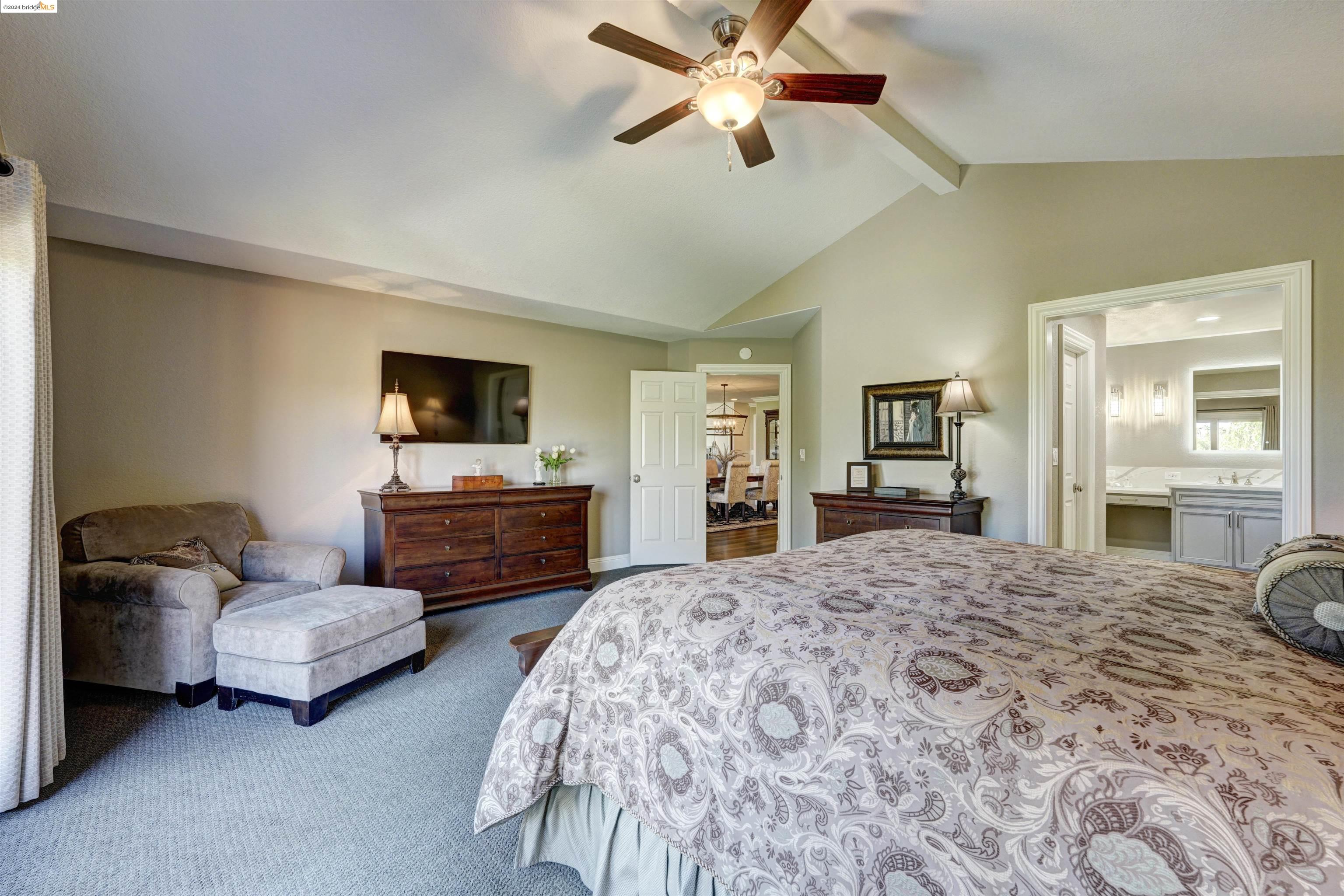 5531 Lanai Ct