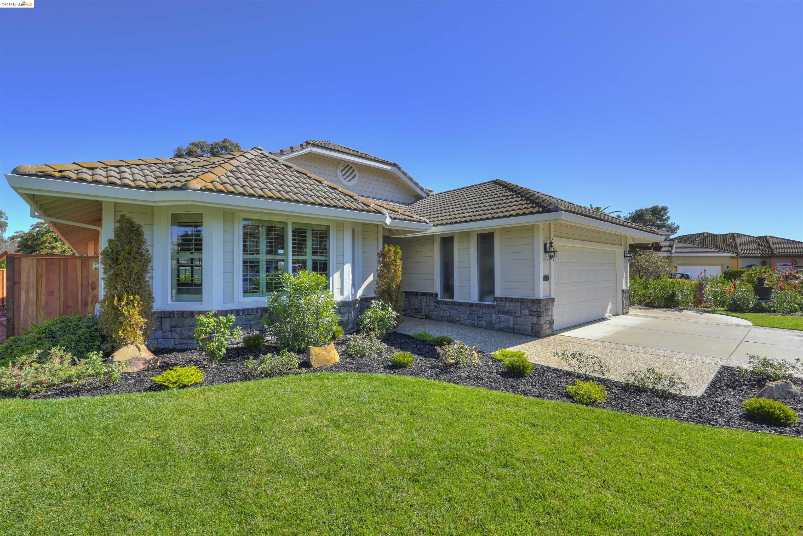 5531 Lanai Ct