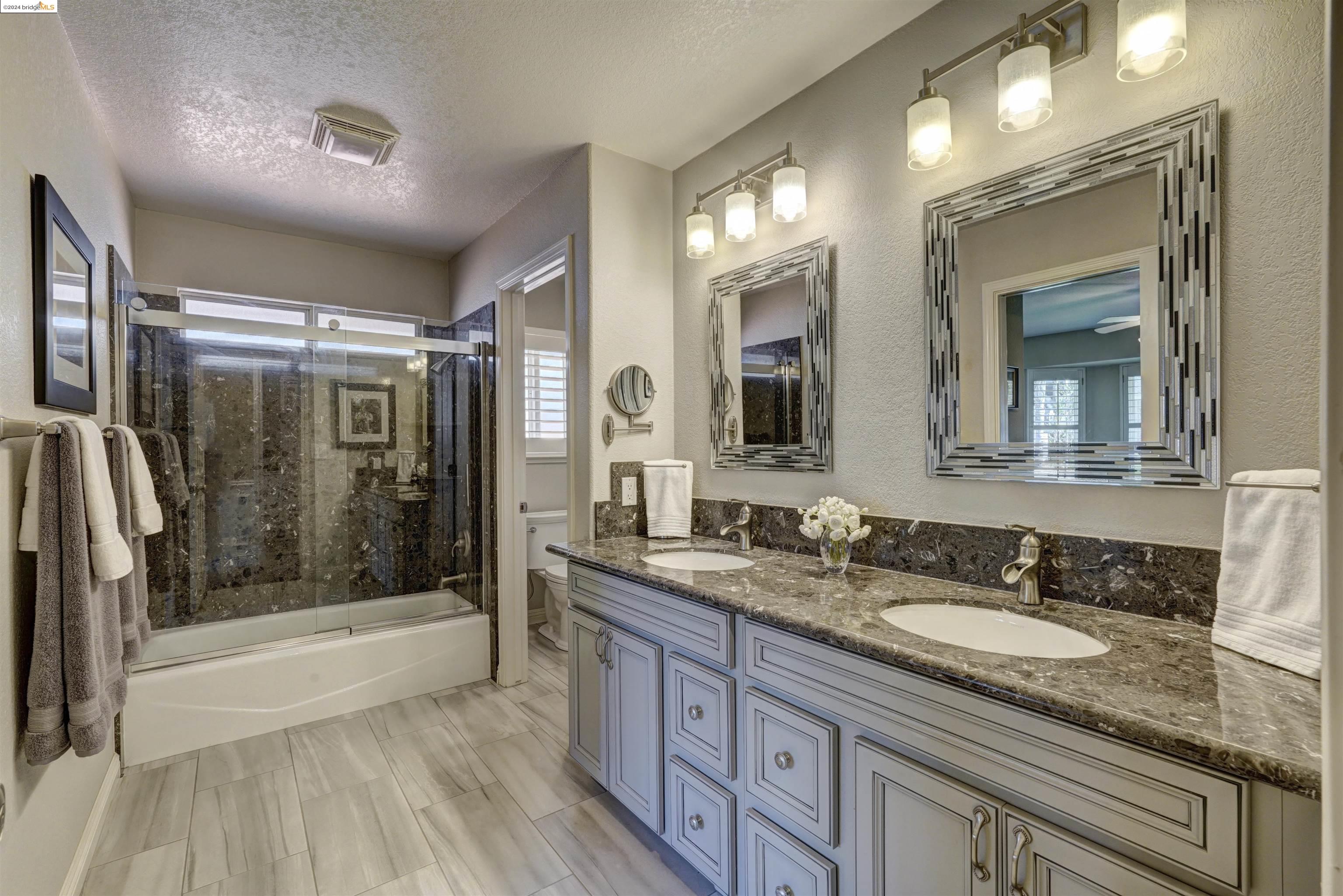 5531 Lanai Ct