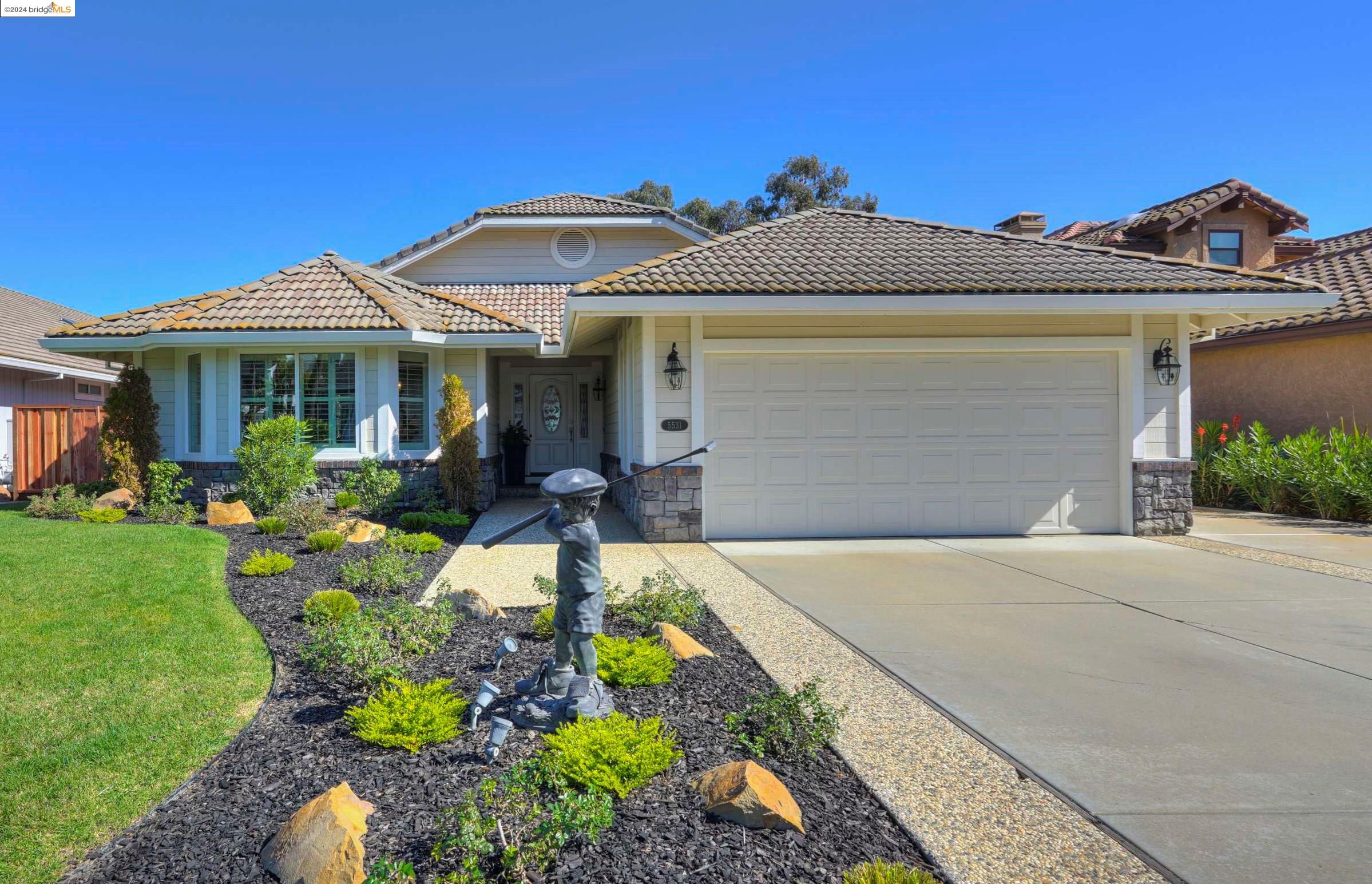 5531 Lanai Ct
