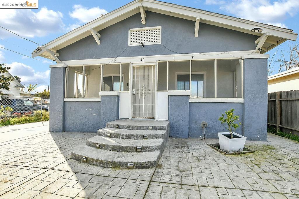 119 Star St
