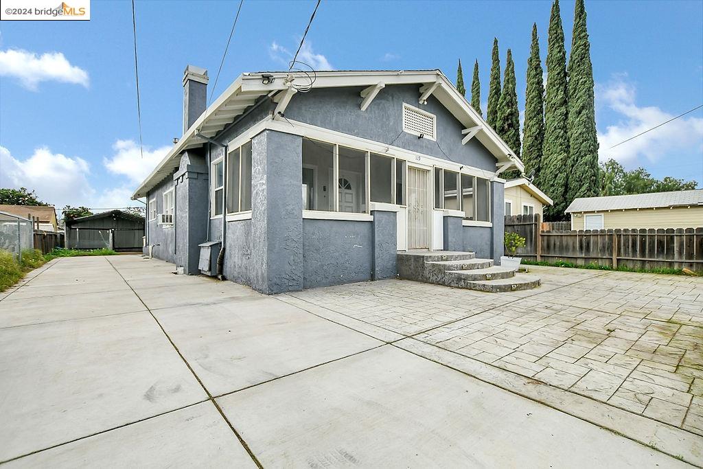 119 Star St