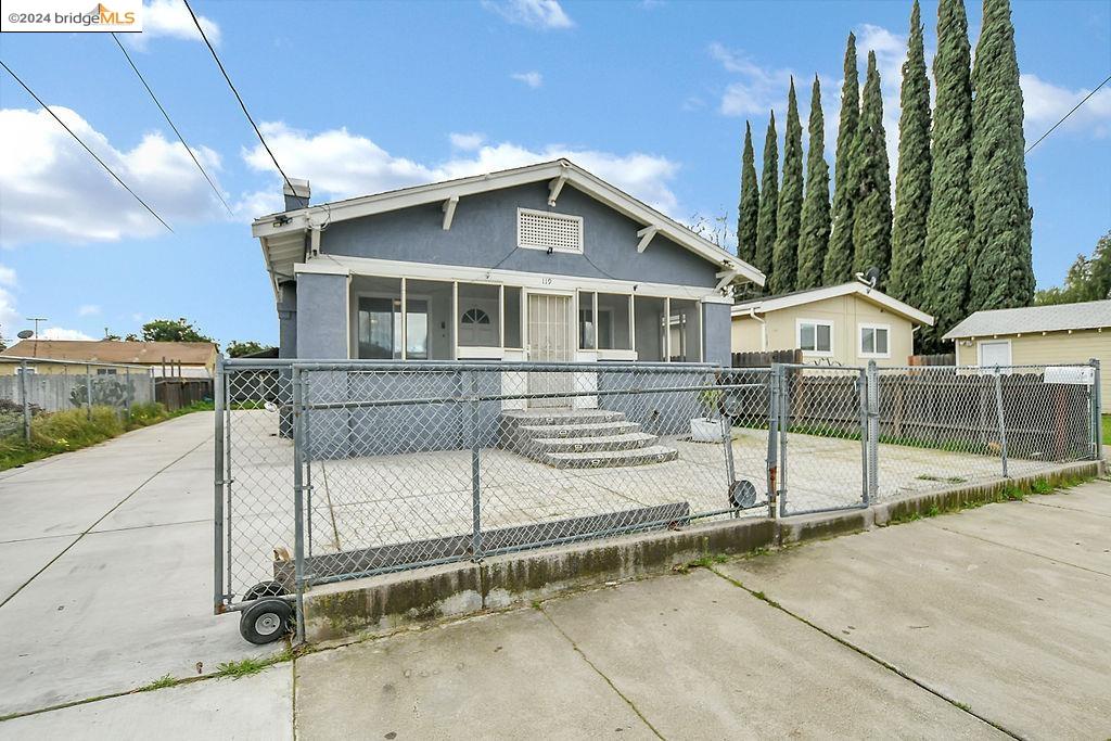 119 Star St