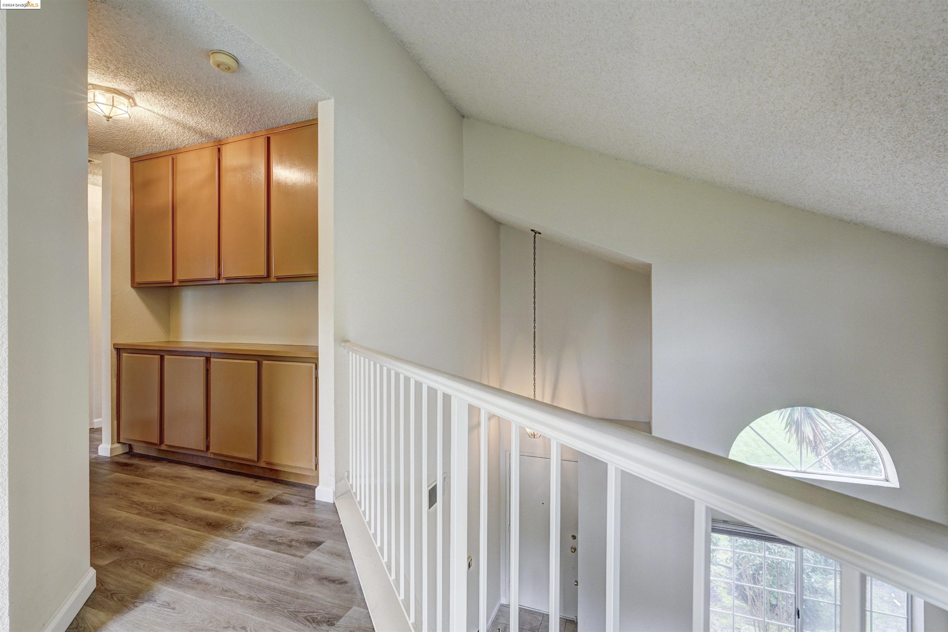 142 Vanessa St