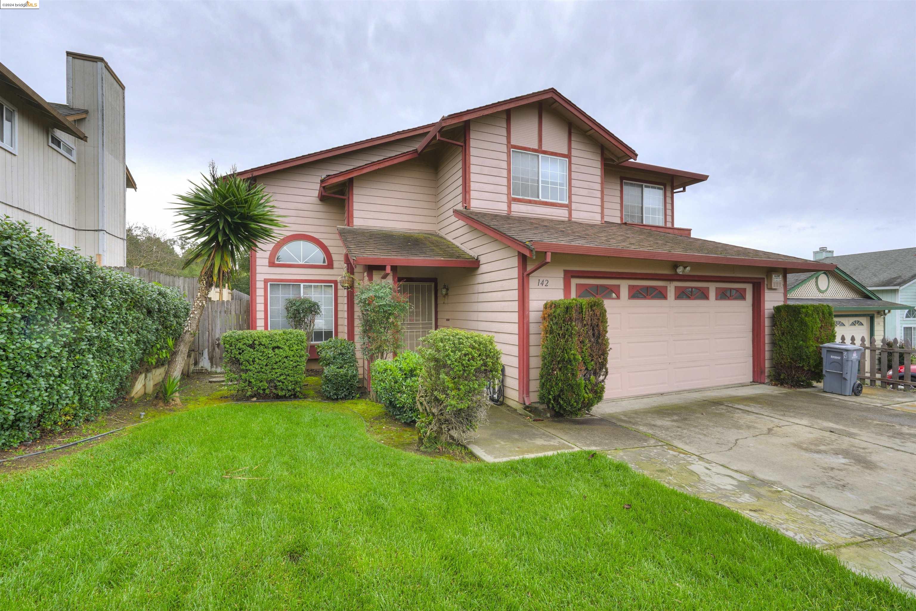 142 Vanessa St