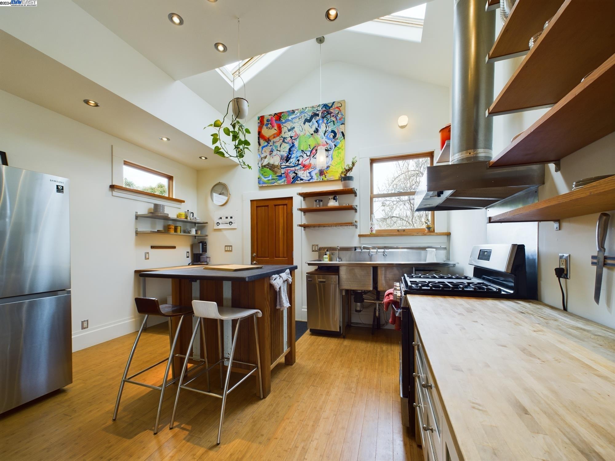 1468 9th Street