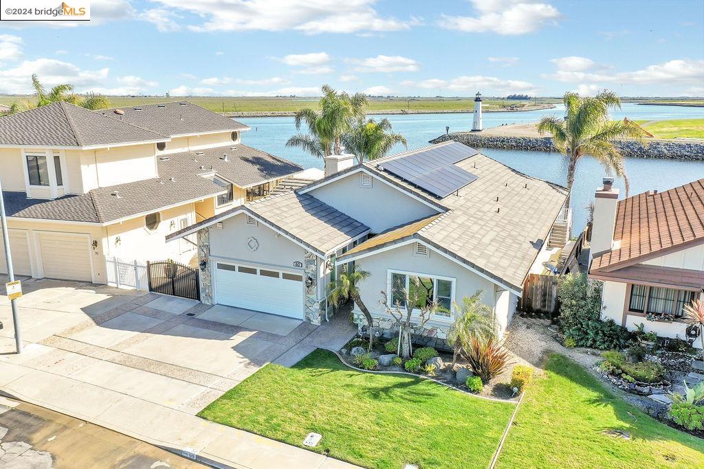 60 Discovery Bay Blvd