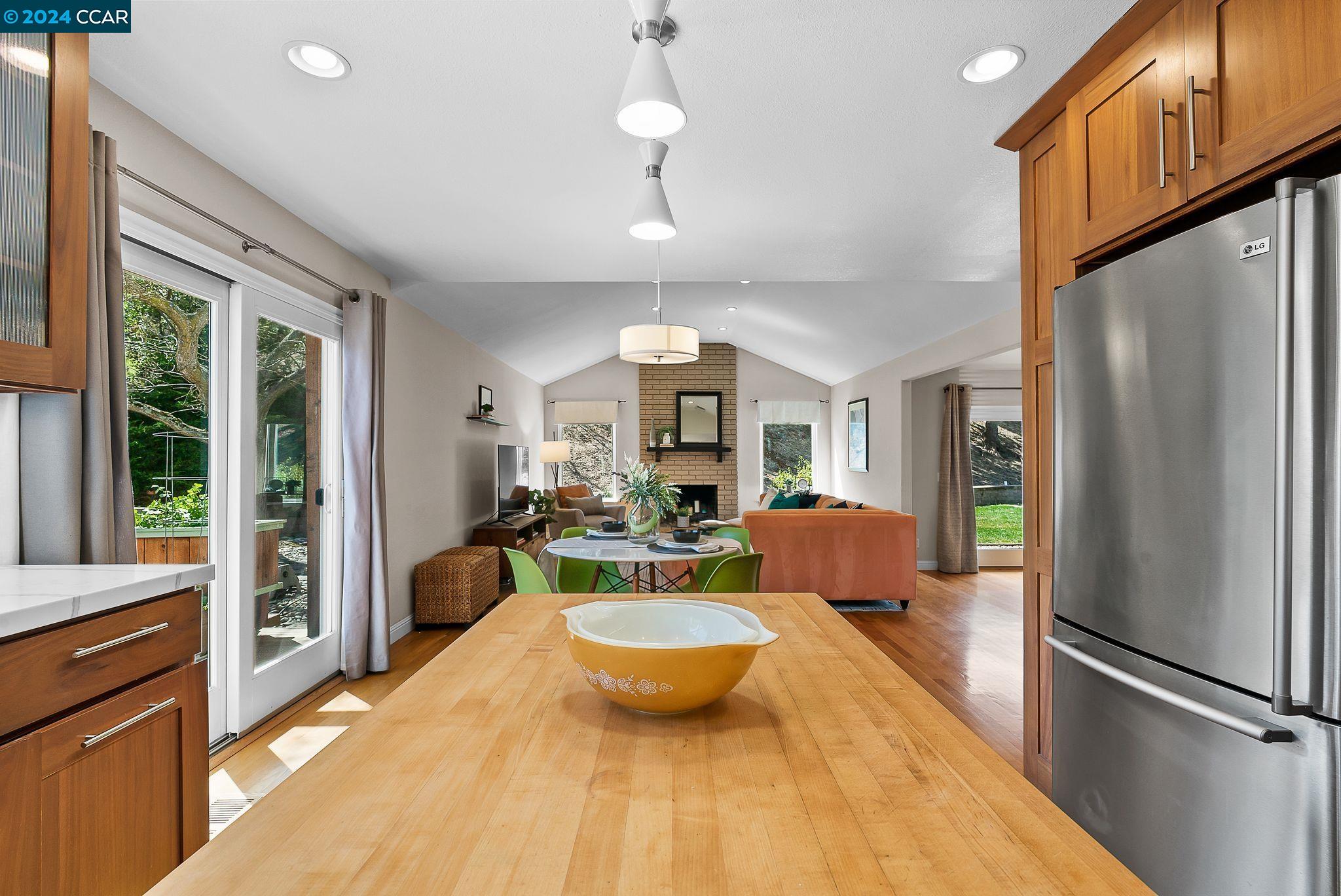 4304 Saint Paul Cir