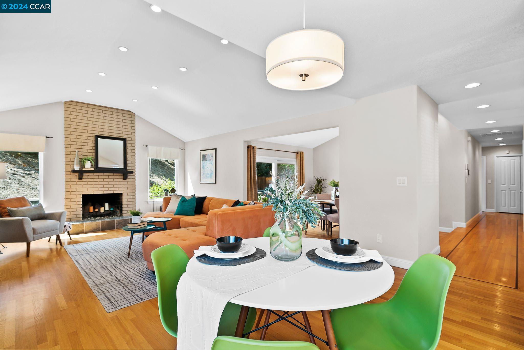 4304 Saint Paul Cir