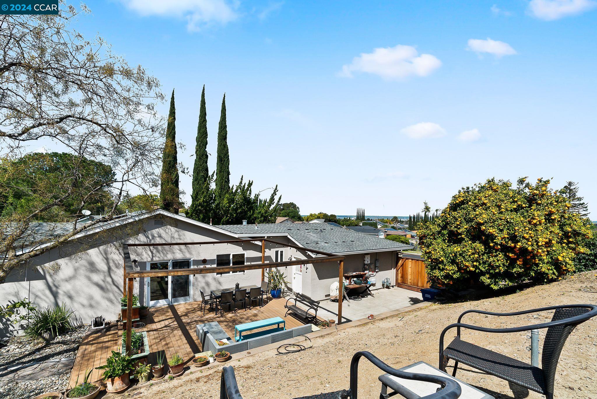 4304 Saint Paul Cir
