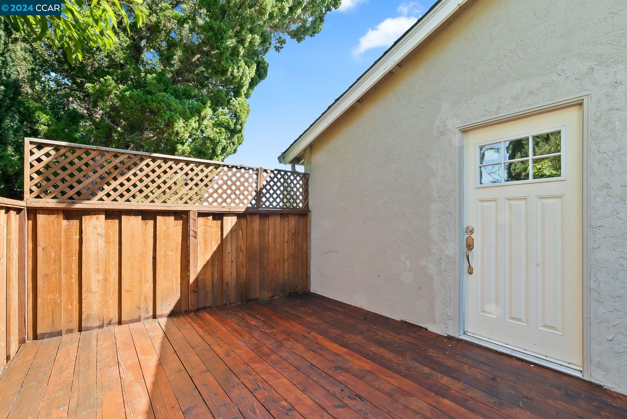 4304 Saint Paul Cir