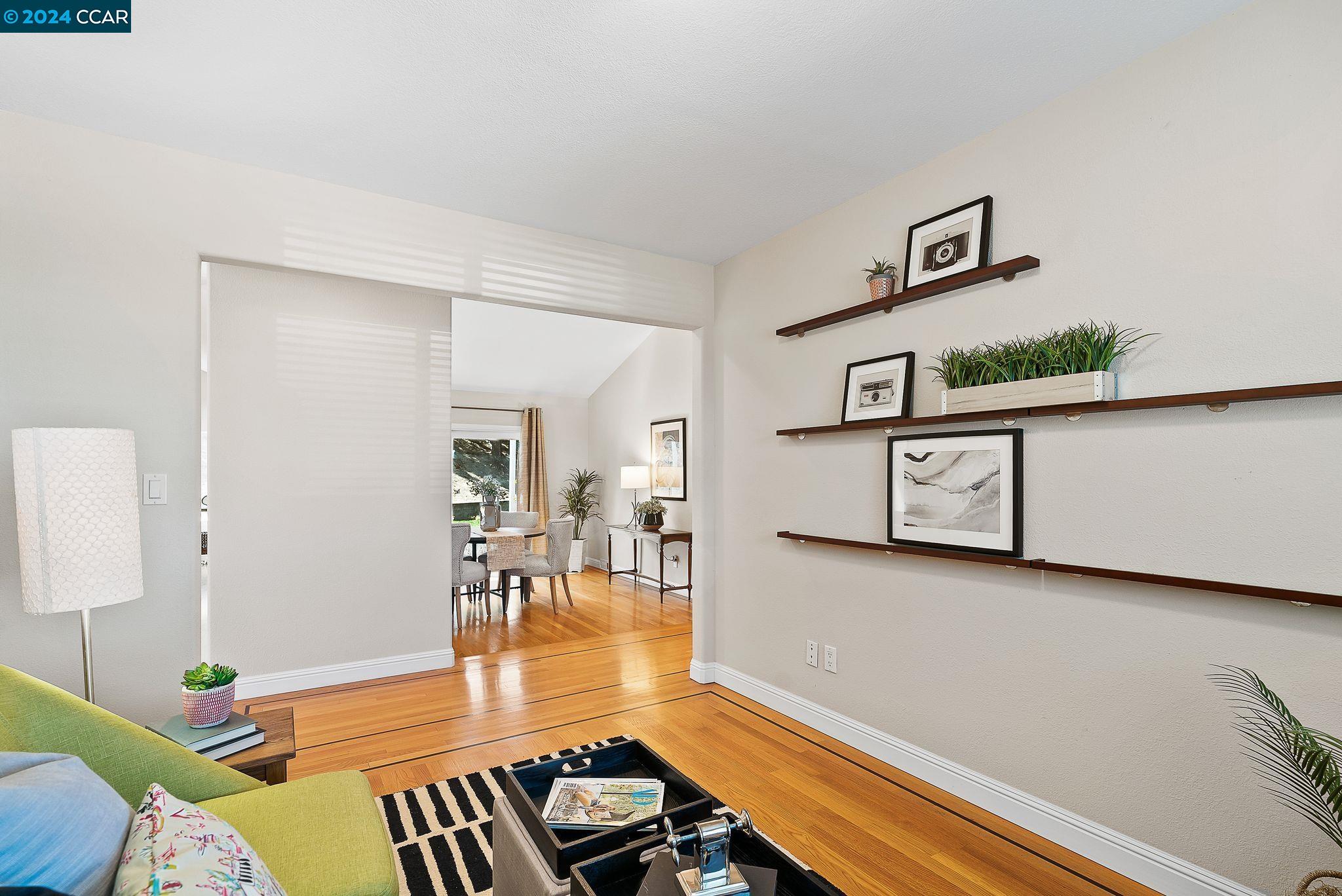4304 Saint Paul Cir