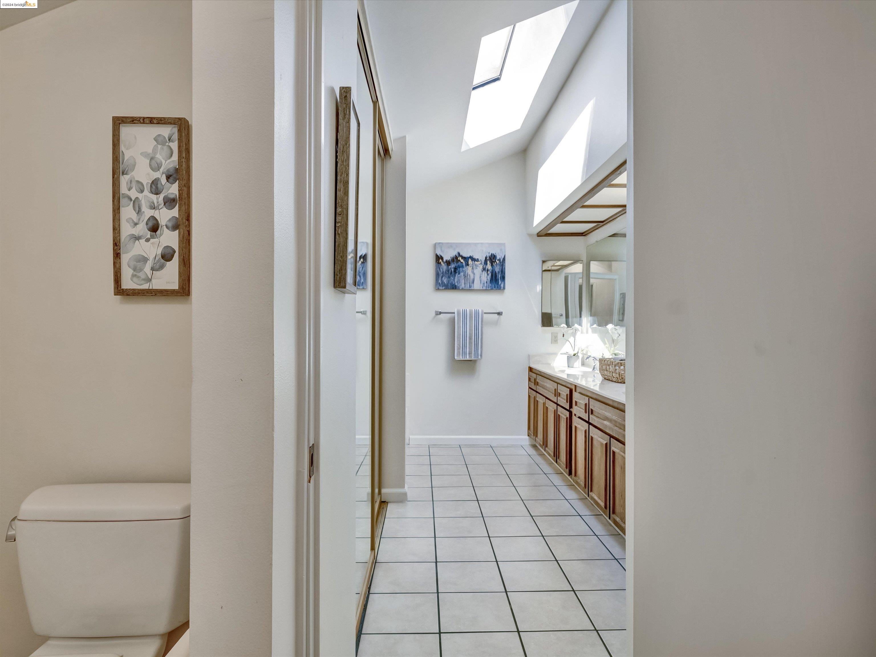 2444 Croyden Ct
