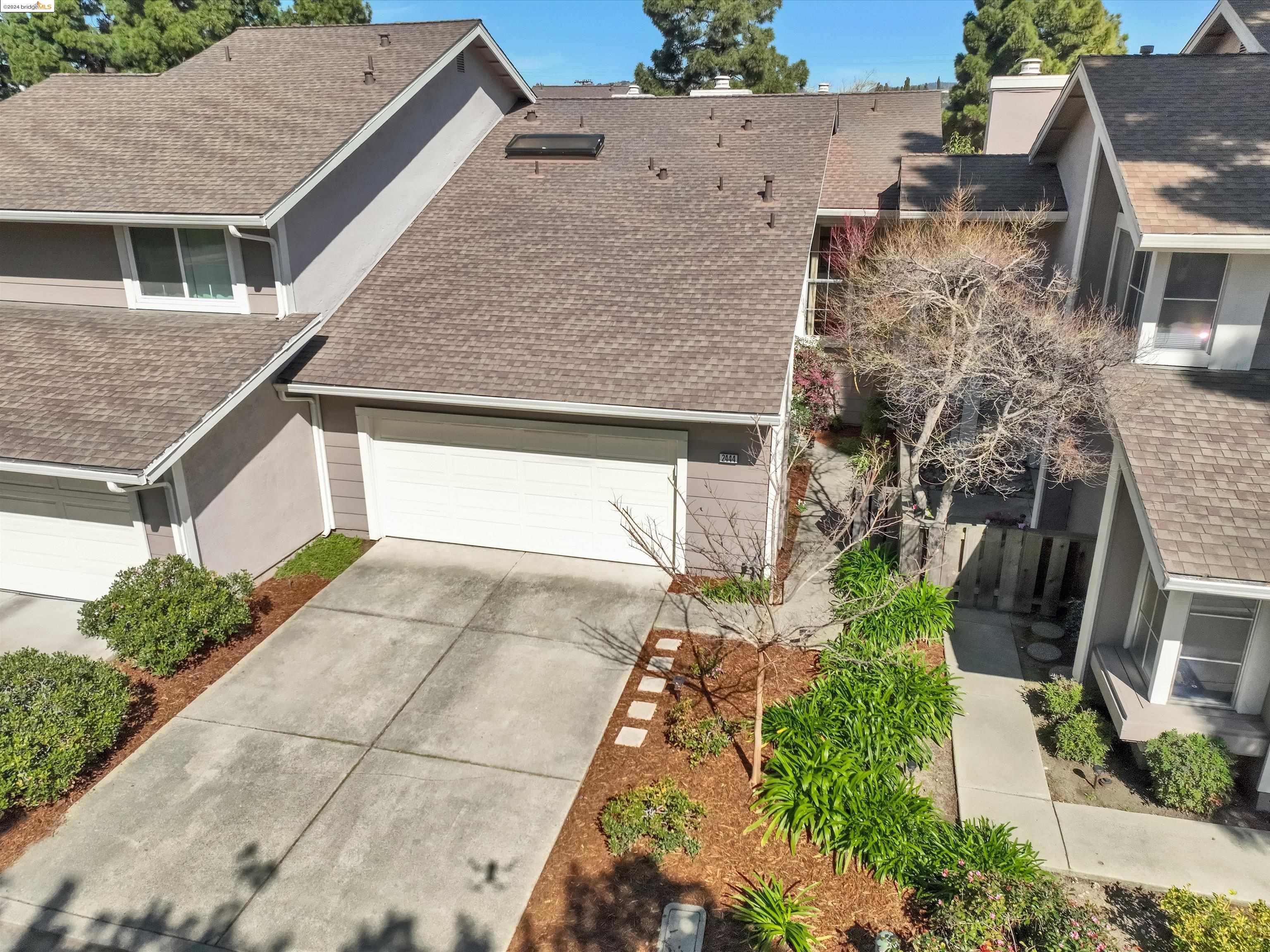 2444 Croyden Ct